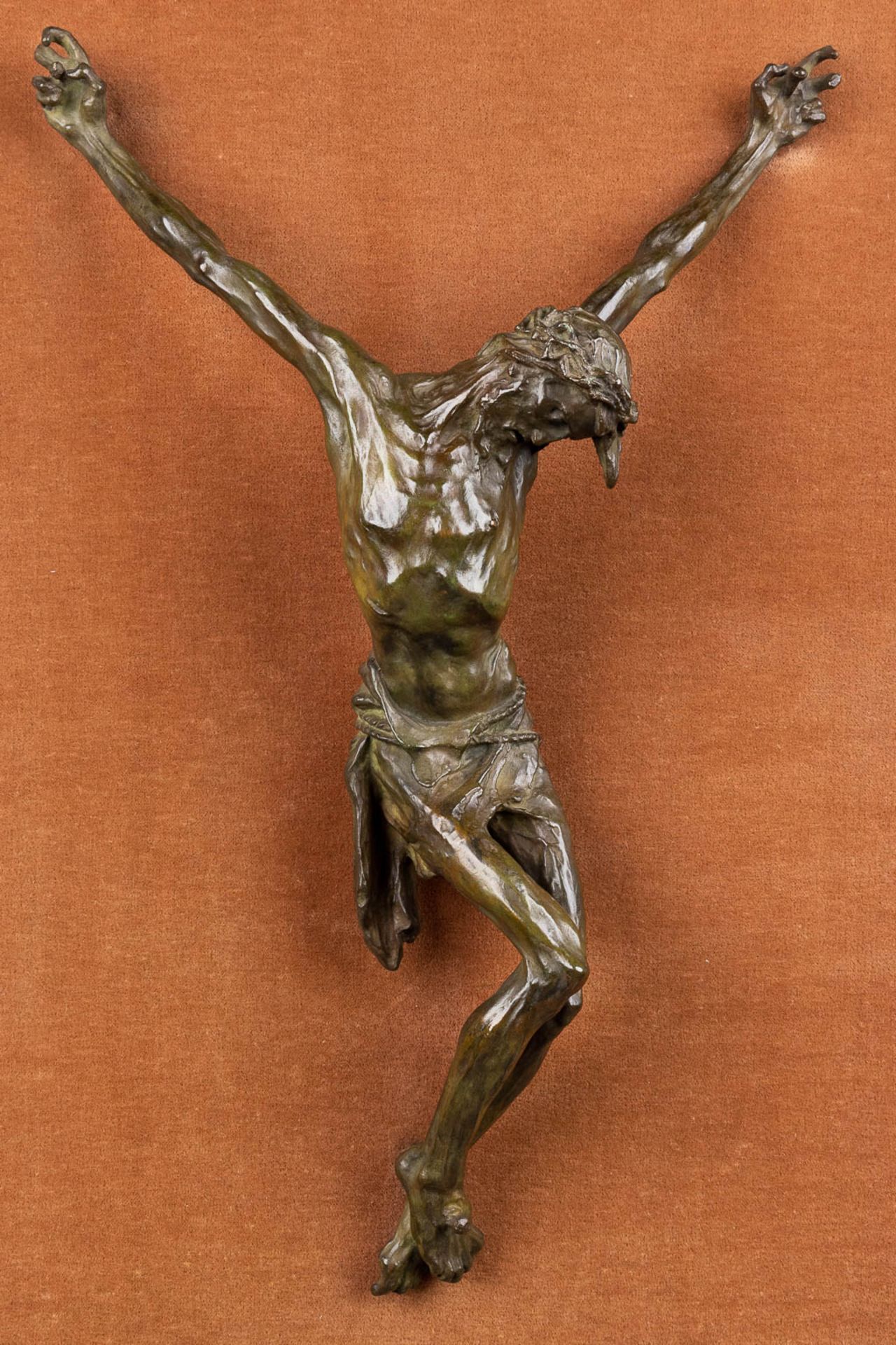 Edouard VEREYCKEN (1893-1967) 'Het Is Volbracht' a Corpus Christi, patinated bronze (W:42 x H:67 cm)