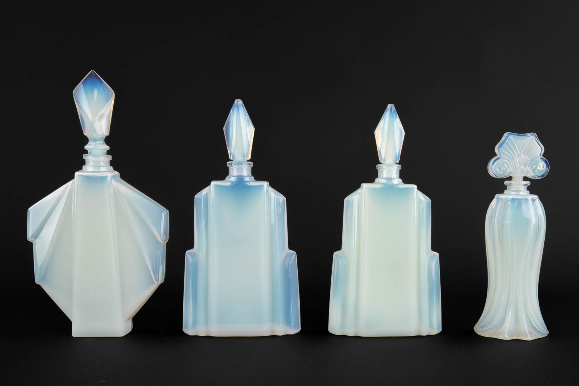 8 perfume bottles, Sabino, Opaline glass. (W:9 x H:18 cm) - Bild 3 aus 11