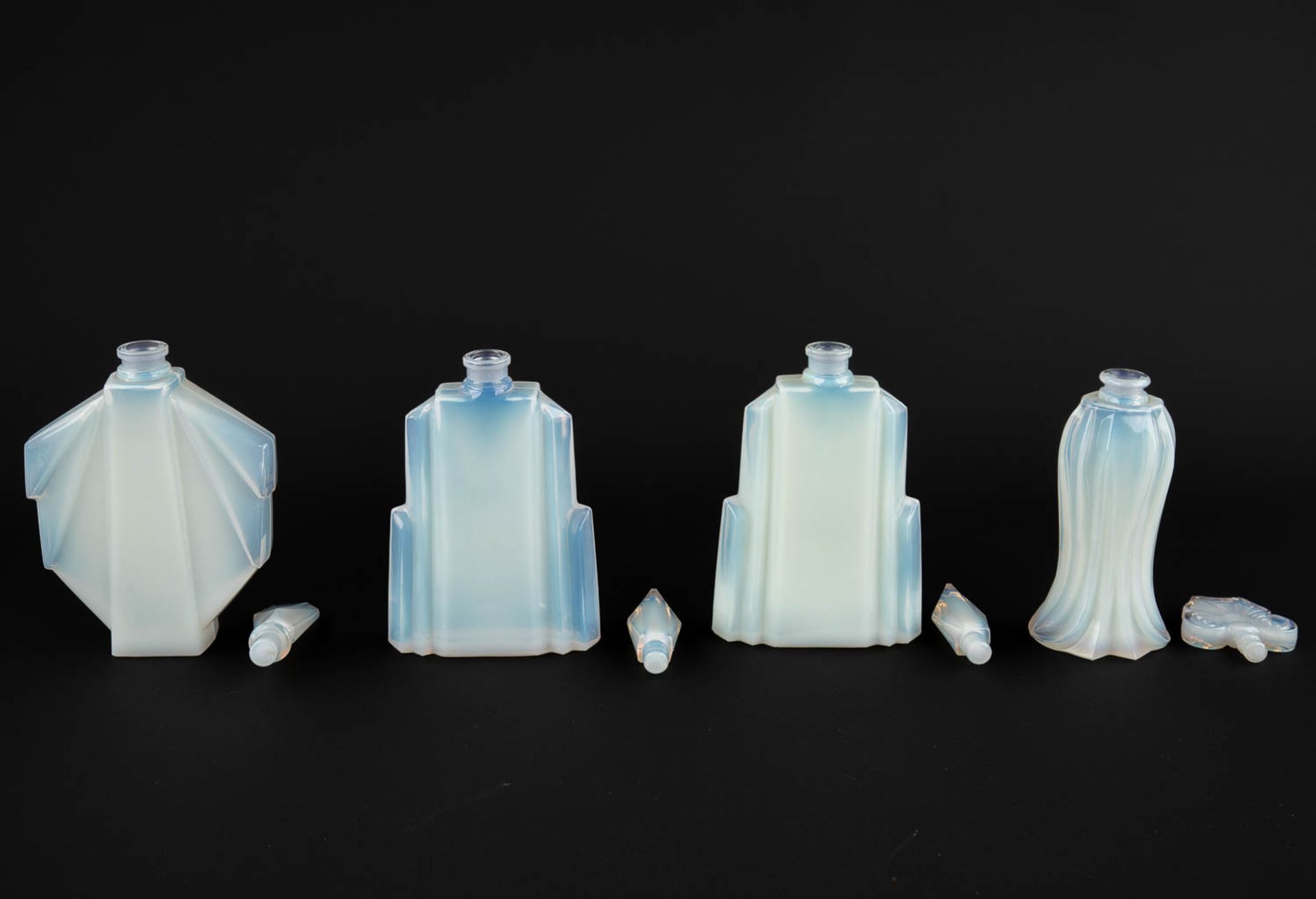 8 perfume bottles, Sabino, Opaline glass. (W:9 x H:18 cm) - Bild 5 aus 11