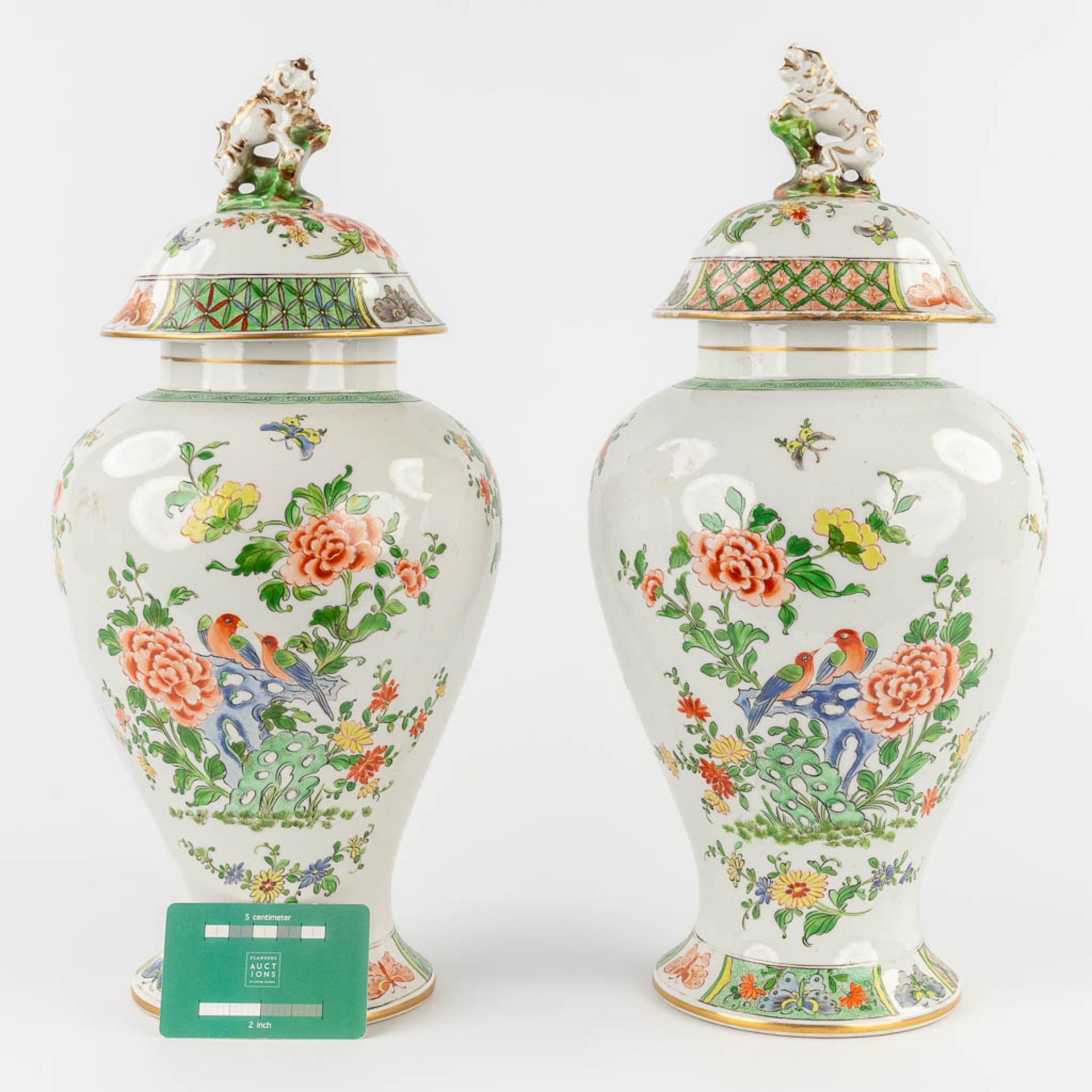 Samson, a pair of Oriental-inspired vases with hand-painted decor. 19th C. (H:42 x D:20 cm) - Image 2 of 14