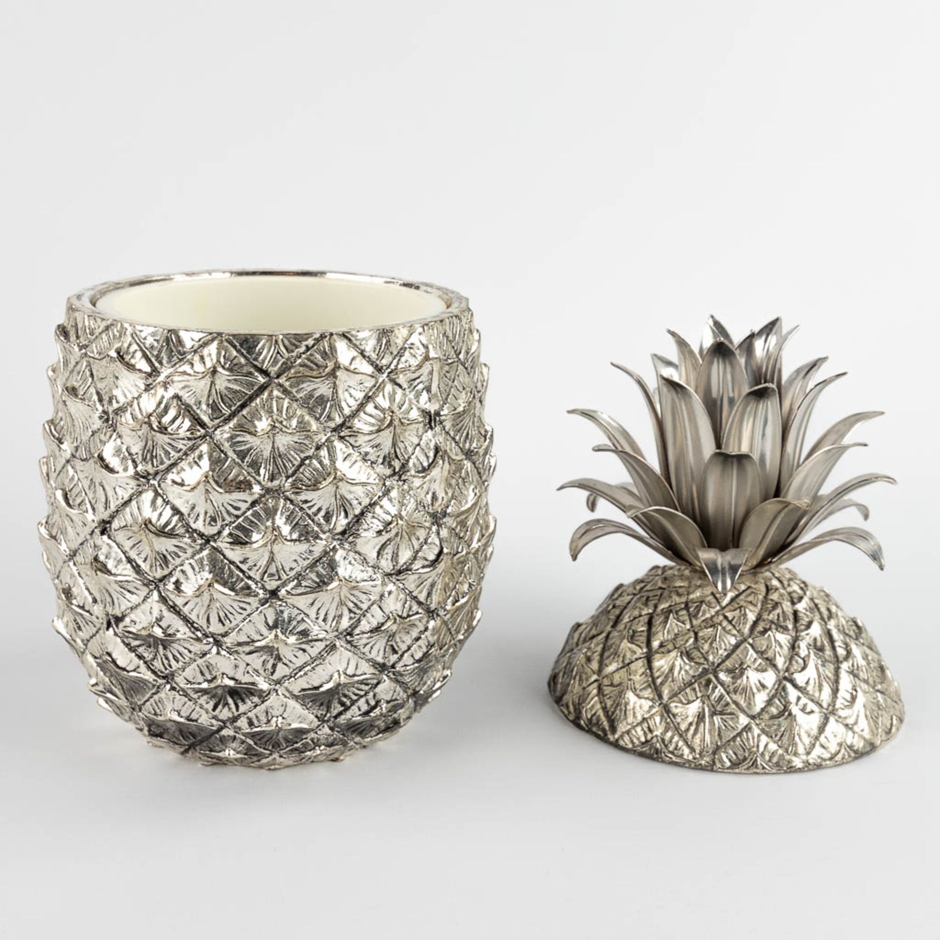 Mauro MANETTI (1946) 'Pineapple' an ice pail. (H:26 x D:14 cm) - Image 10 of 13