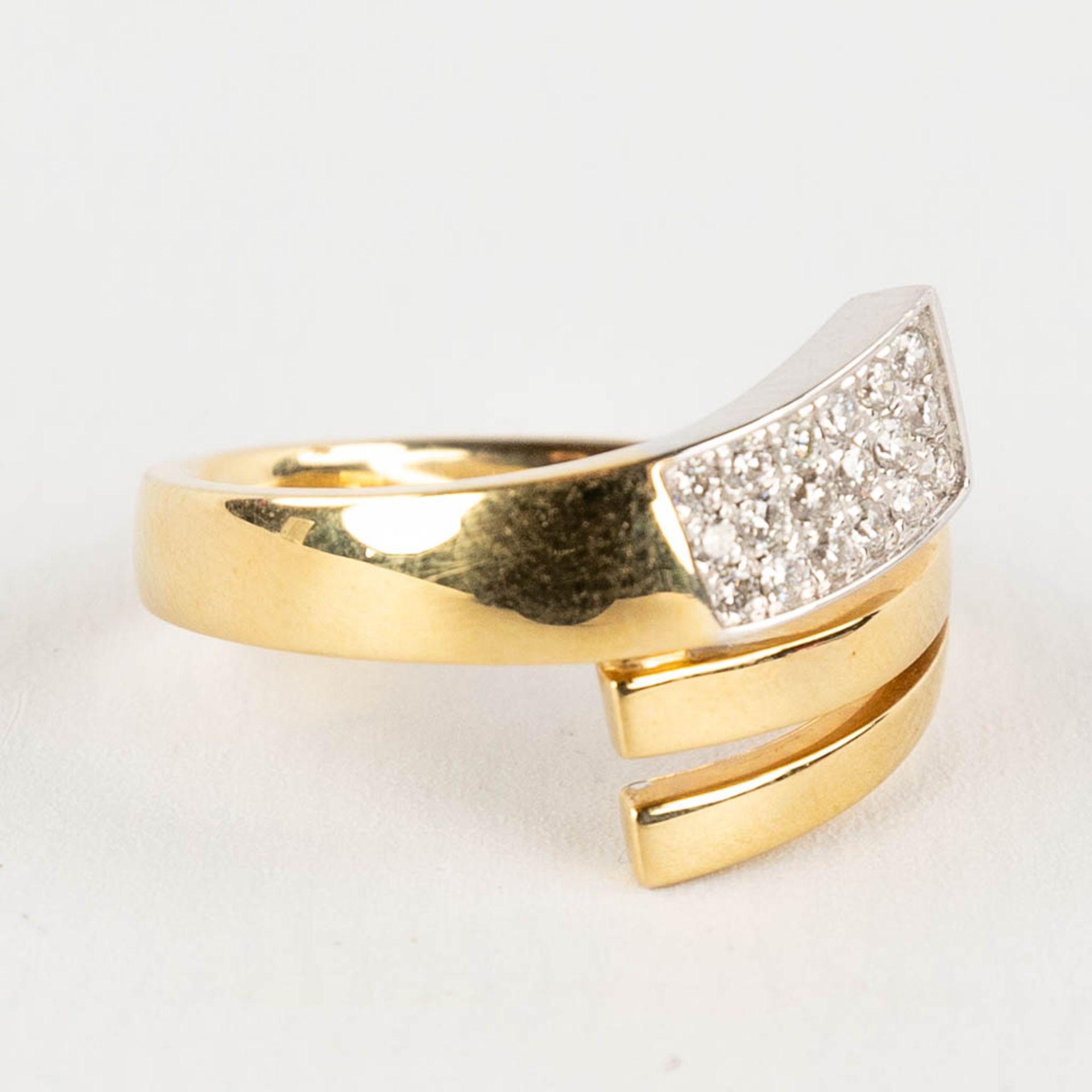 A ring, 18kt yellow gold with diamonds, appr. 0,42ct, ring size 55. - Image 3 of 11
