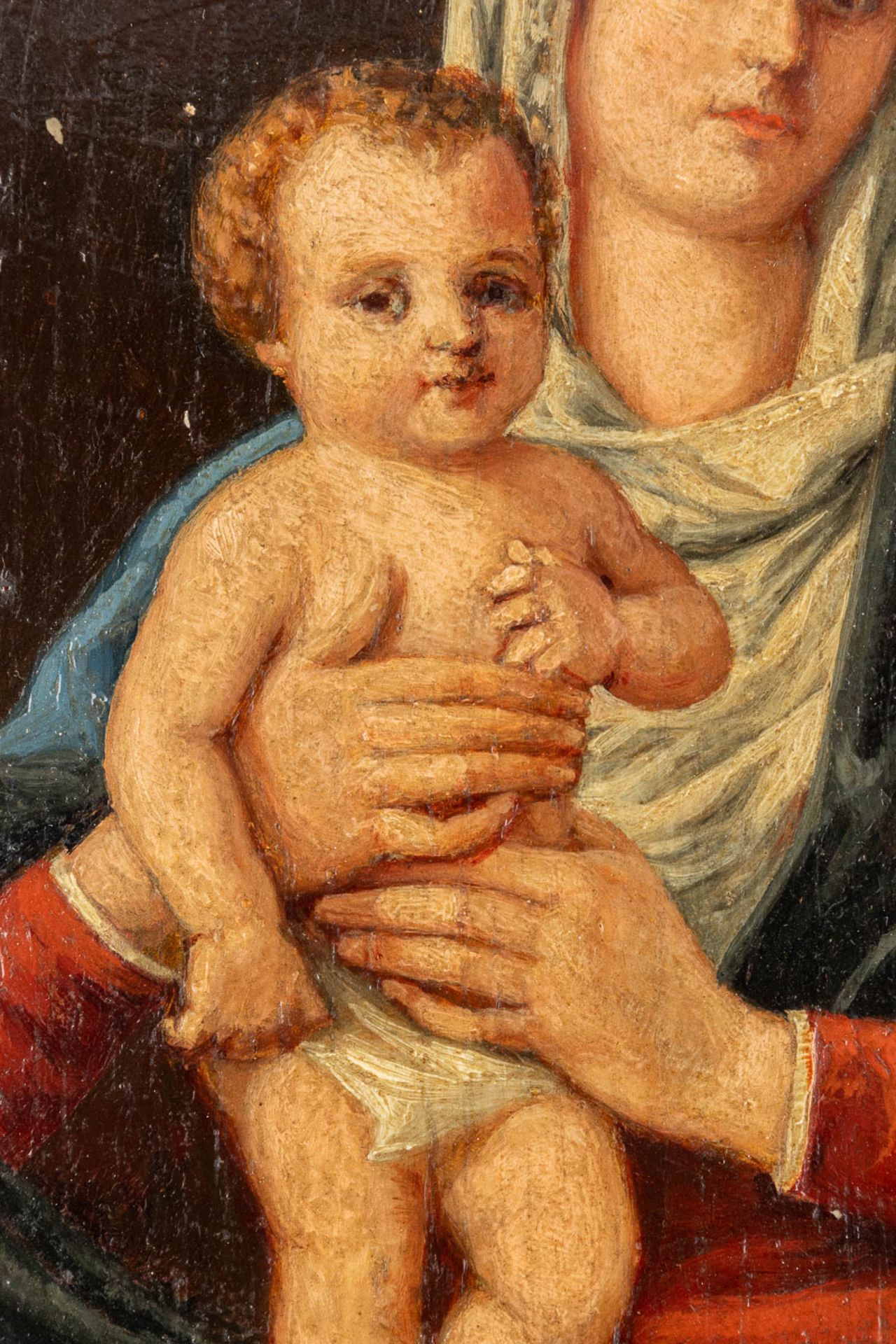 An antique painting 'Madonna with child', oil on panel. Probably 18th C. (W:15 x H:17 cm) - Image 4 of 6