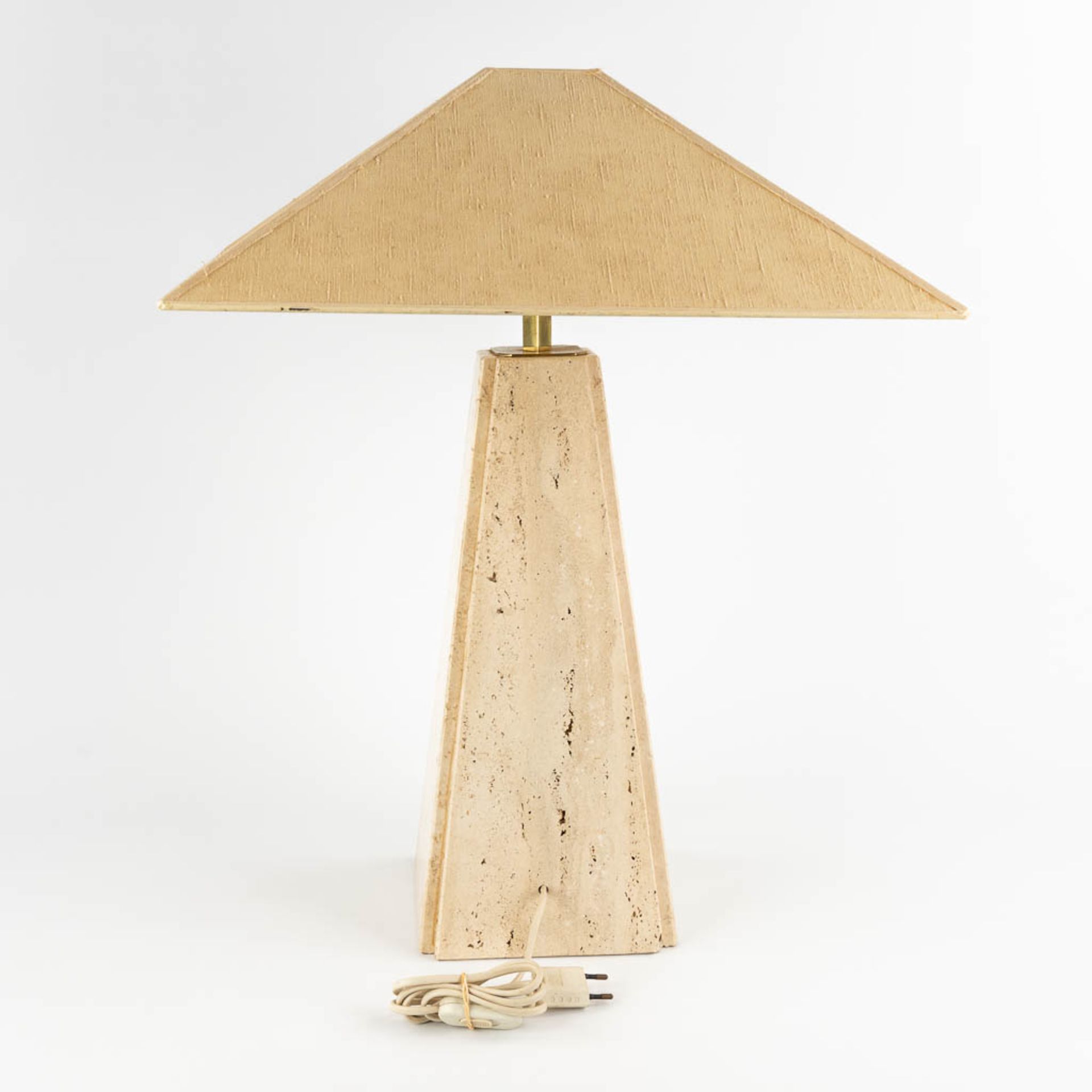 Camille BREESCHE (XX)(attr.) Table lamp, travertine and brass. 20th C. (D:50 x W:50 x H:66 cm) - Image 5 of 11