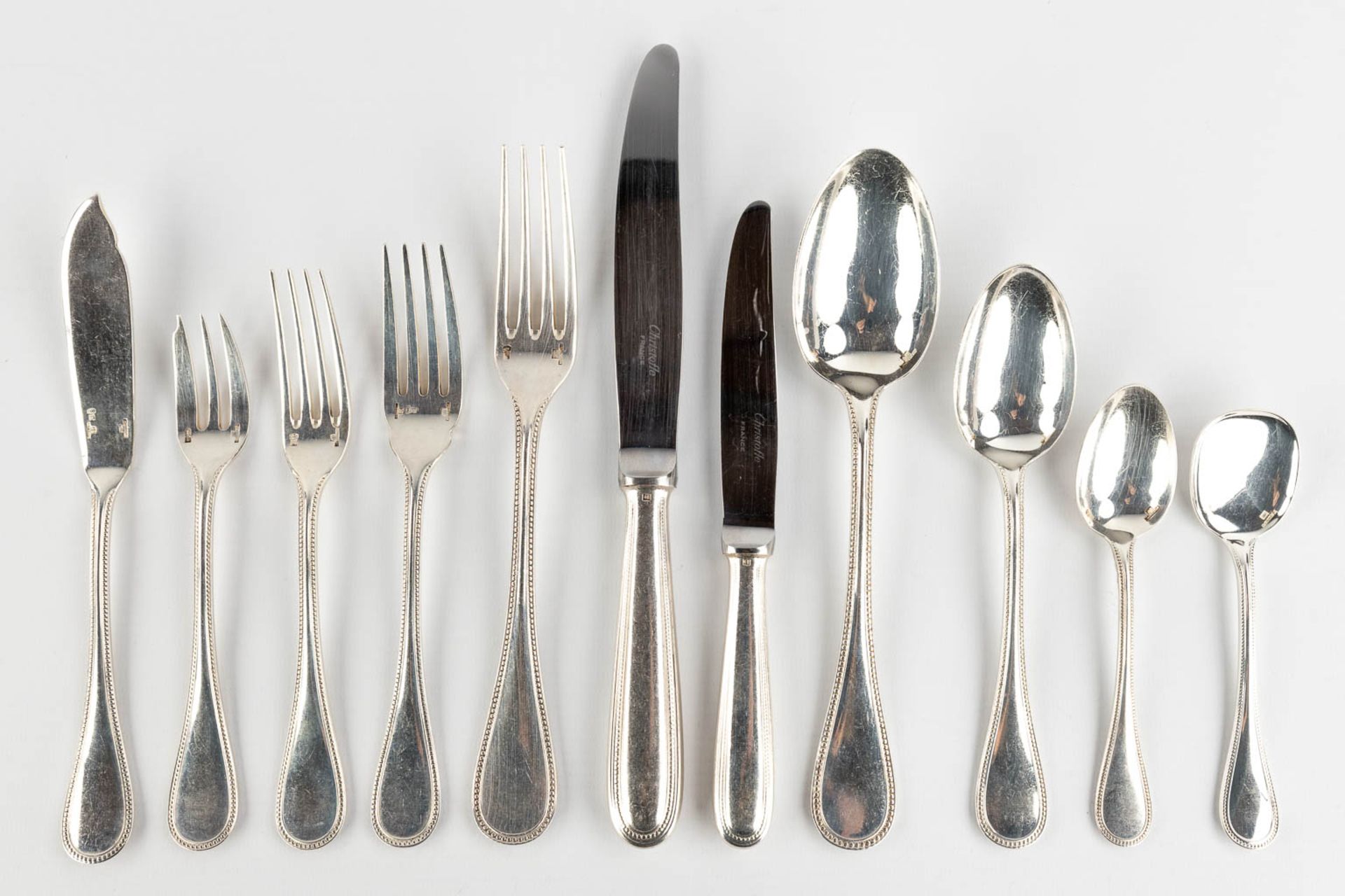 Christofle 'Perles' a large silver-plated cutlery in a storage box. 144 pieces. (D:29 x W:46 x H:33 - Image 3 of 21