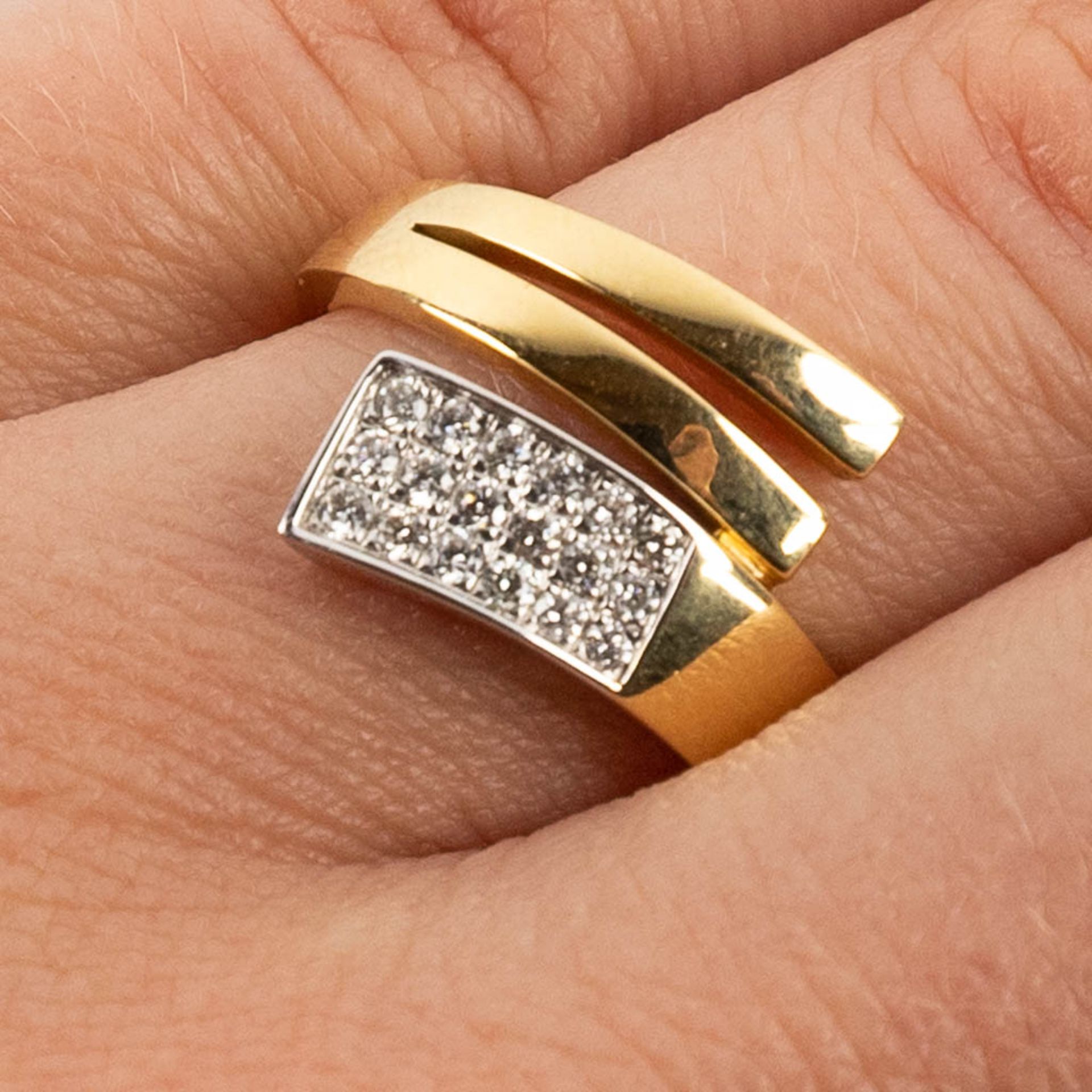 A ring, 18kt yellow gold with diamonds, appr. 0,42ct, ring size 55. - Image 10 of 11