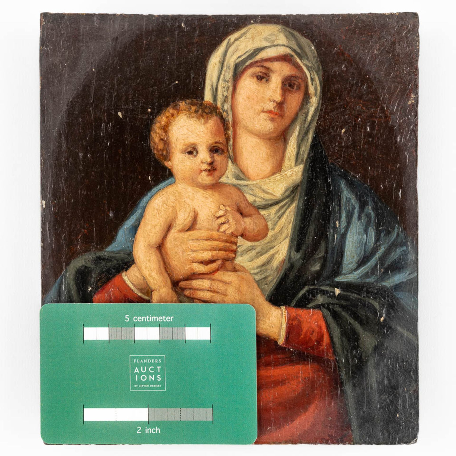 An antique painting 'Madonna with child', oil on panel. Probably 18th C. (W:15 x H:17 cm) - Image 2 of 6