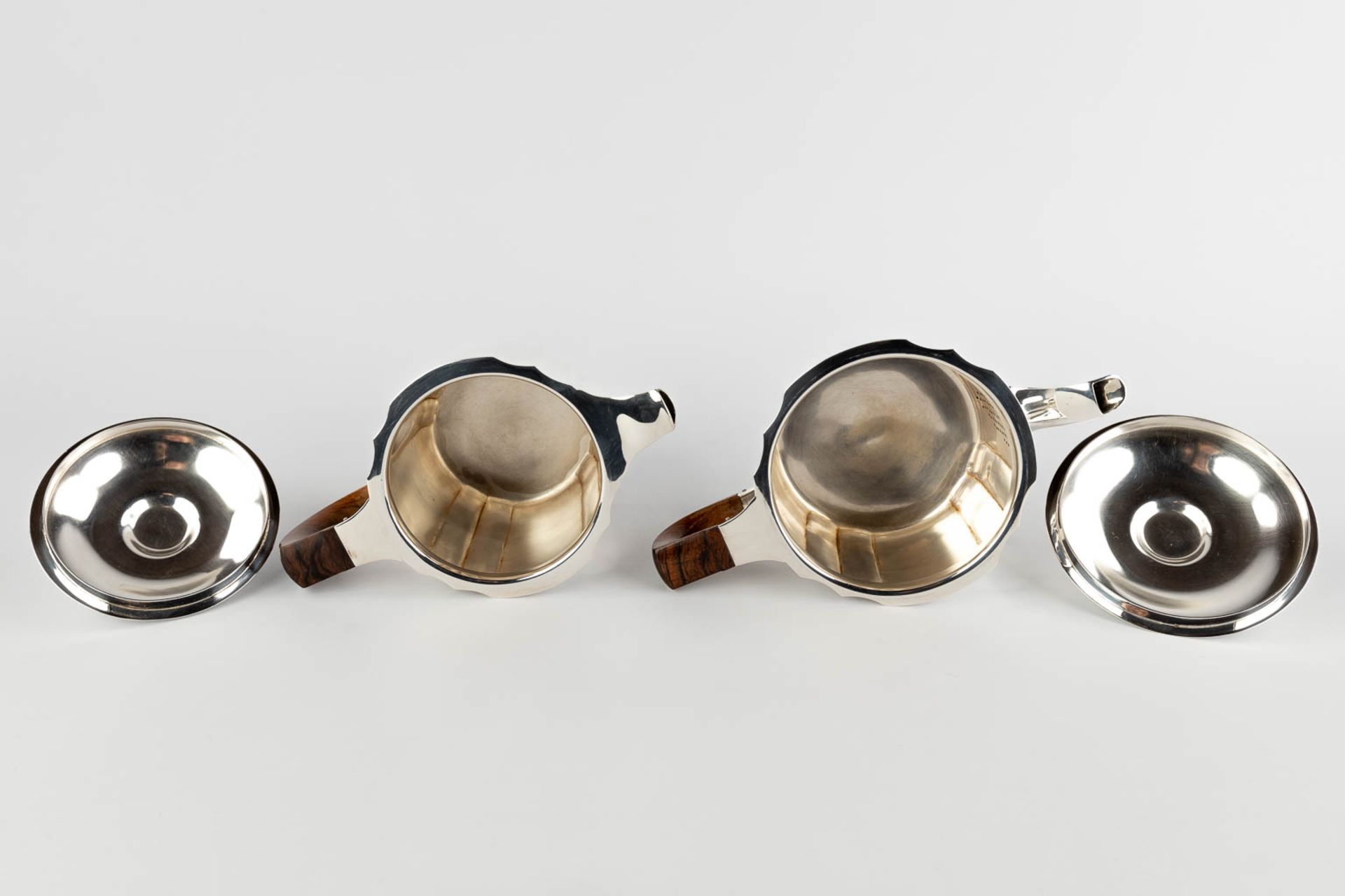 Wolfers, 'Liliane', a 5-piece coffee and tea service, silver. Art Deco. (D:35 x W:56 x H:16,5 cm) - Image 16 of 24