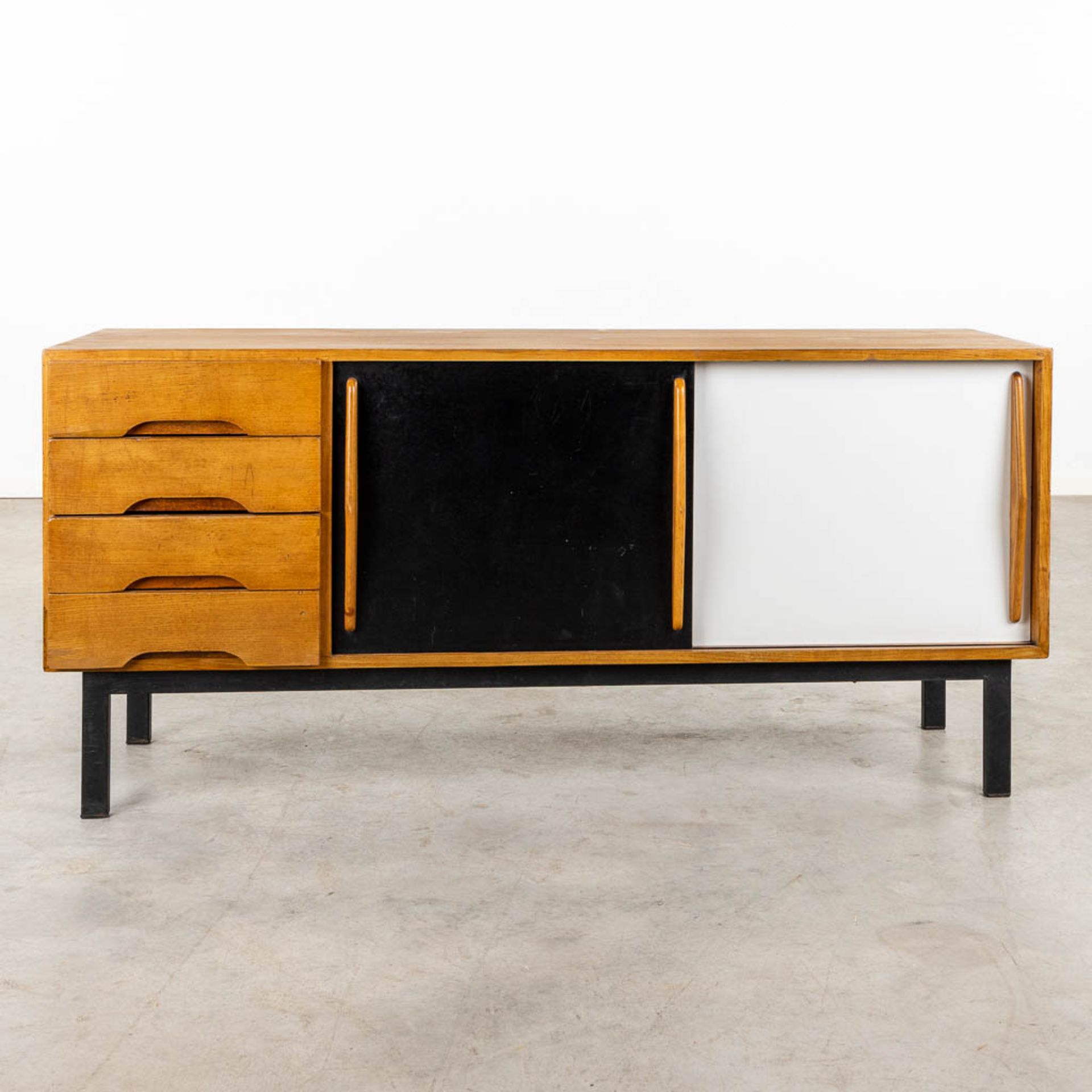Charlotte PERRIAND (1903-1999) 'Cansado' a sideboard (D:47 x W:158 x H:73 cm) - Image 5 of 16