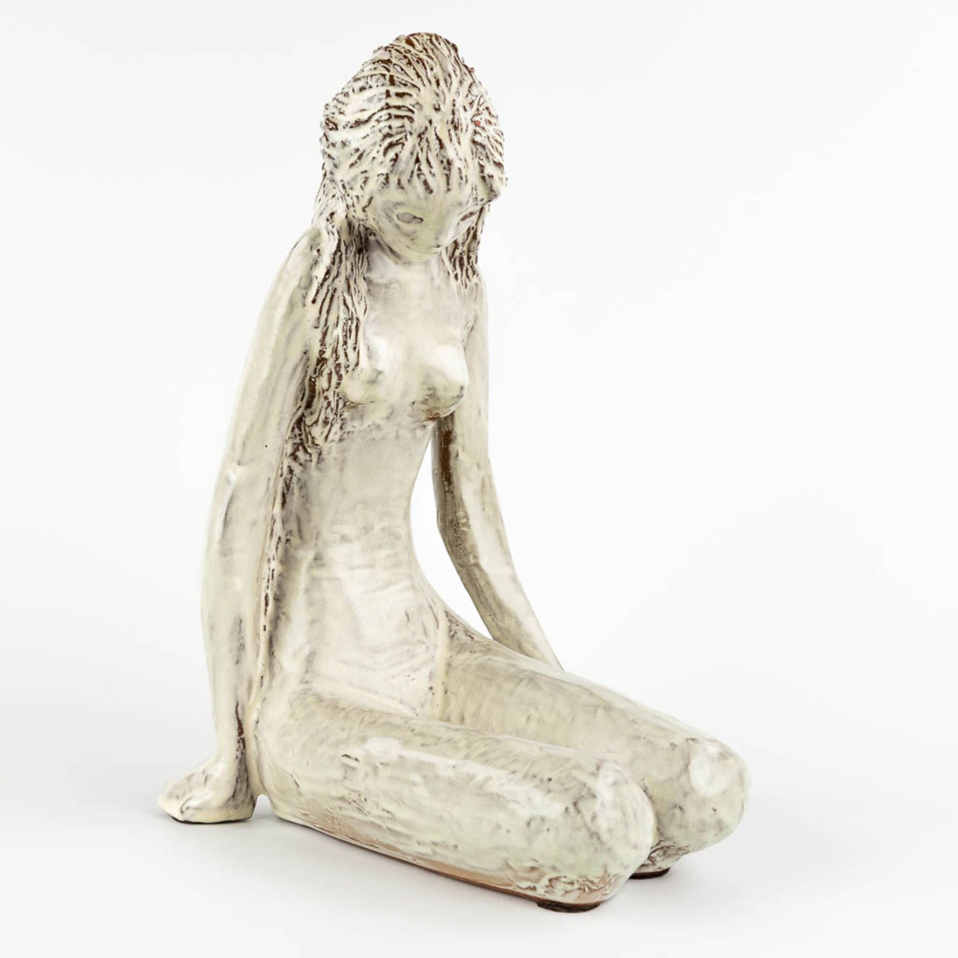 Elie VAN DAMME (1928) 'Seated Lady' for Amphora. (D:25 x W:24 x H:33 cm)