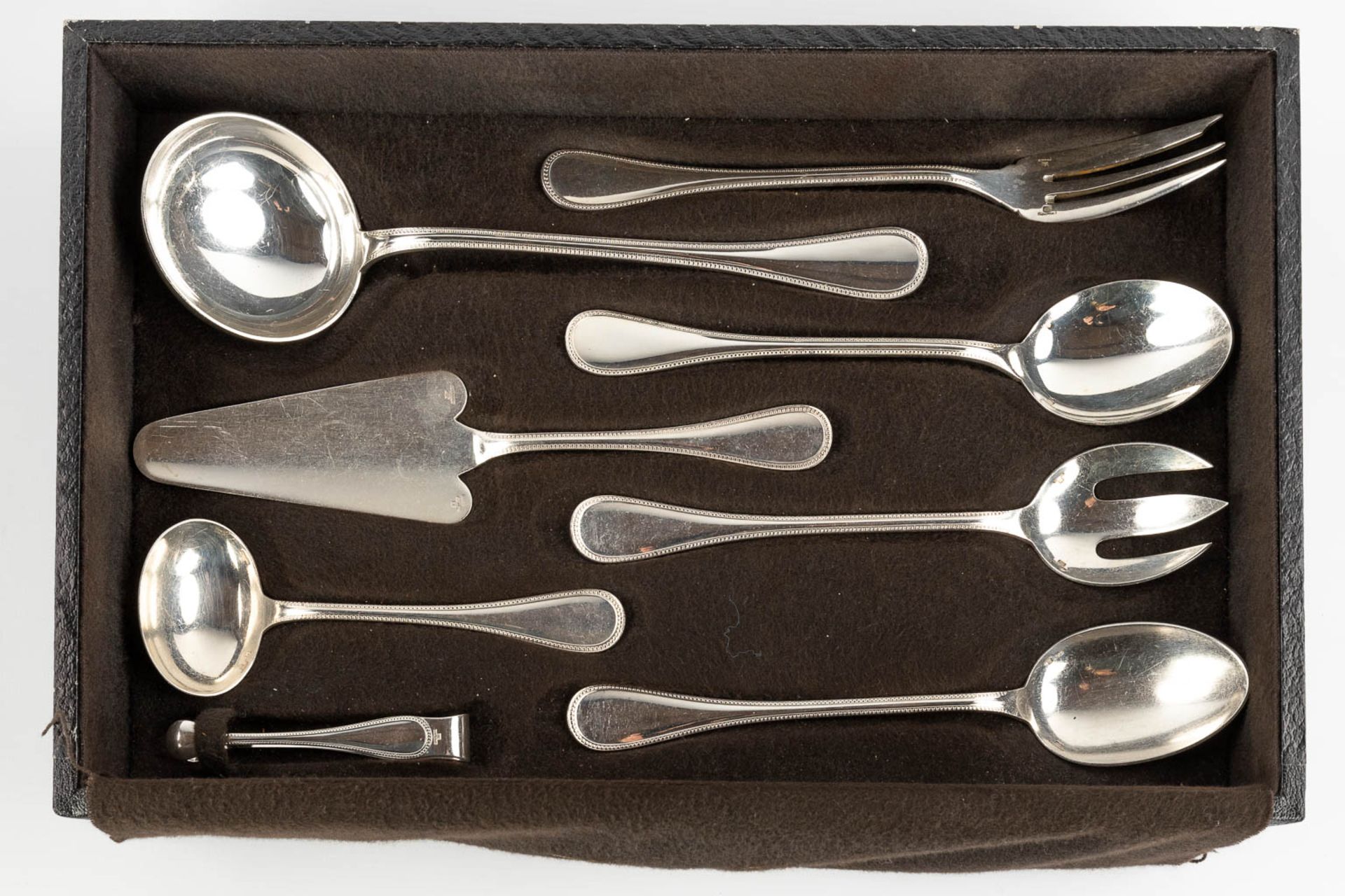 Christofle 'Perles' a large silver-plated cutlery in a storage box. 144 pieces. (D:29 x W:46 x H:33  - Bild 21 aus 21