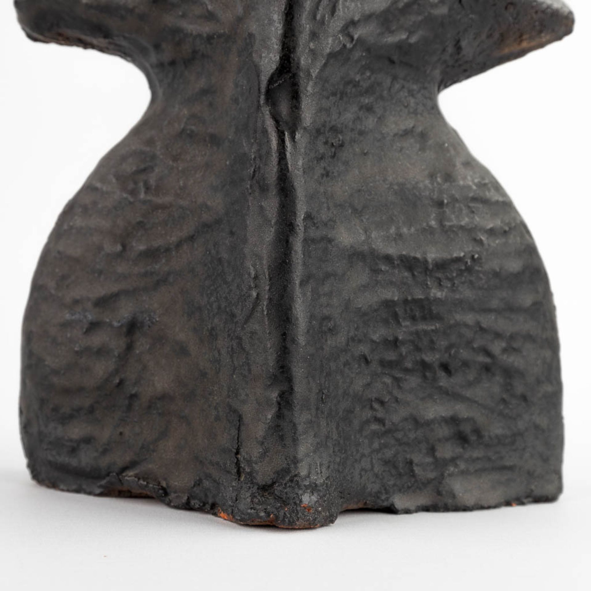 Elisabeth VANDEWEGHE (1946) 'Sculpture' for Perignem. (D:10 x W:17 x H:64 cm) - Image 10 of 10