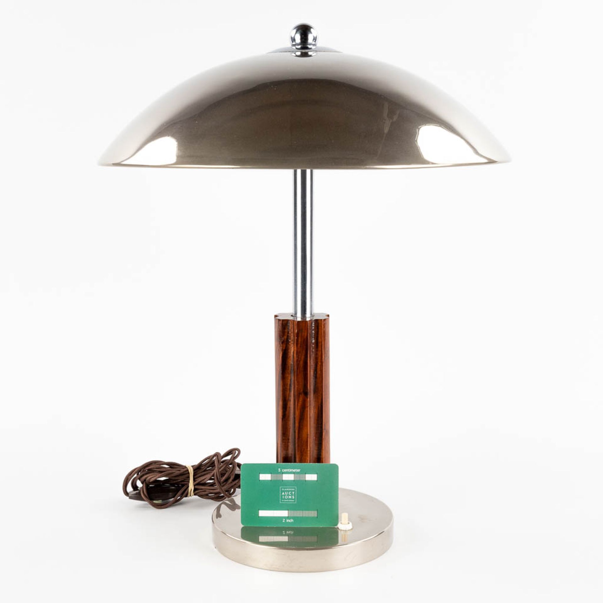 A table lamp, Chrome and wood, probably Germany or The Netharlands, circa 1960. (H:45 x D:35 cm) - Image 2 of 10
