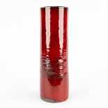 Elisabeth VANDEWEGHE (1946) 'Vase with red glaze' for Perignem (H:28,5 x D:9,5 cm)