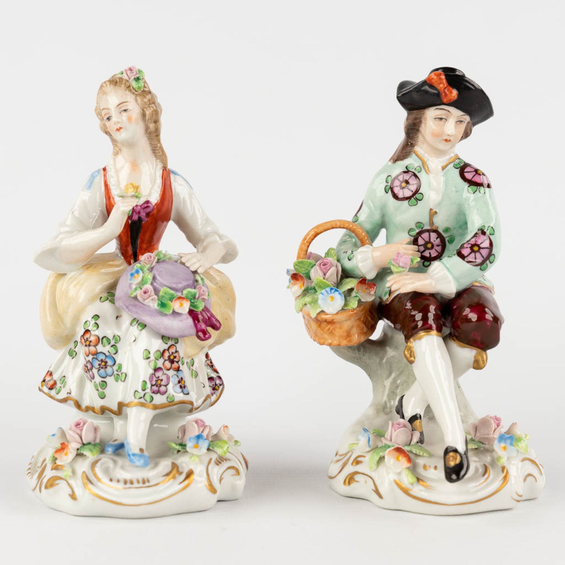Sitzendorf, 4 figurines, poychrome porcelain. 19th and 20th C. (H:10 x D:9 cm) - Bild 13 aus 20