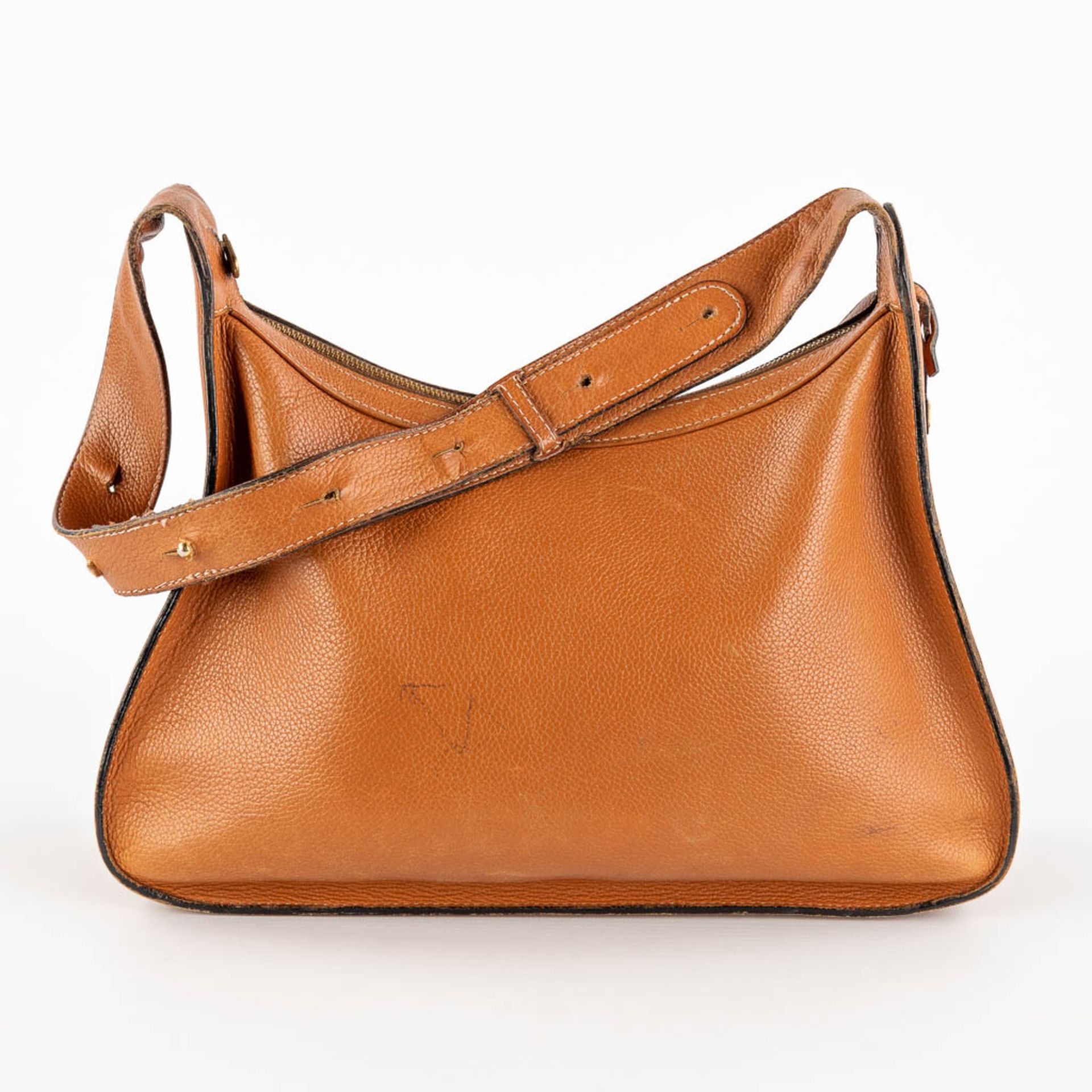 Delvaux, Pensée, a handbag made of brown leather. (W:24 x H:32 cm) - Bild 6 aus 18