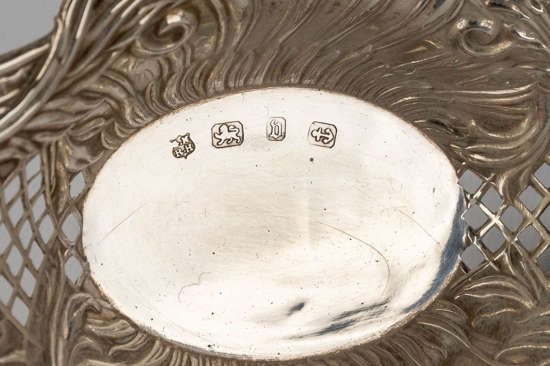 Large collection of silver items, Mostly England. 19th C. Total gross weight: 2915g. (W:22 x H:14 cm - Image 9 of 30