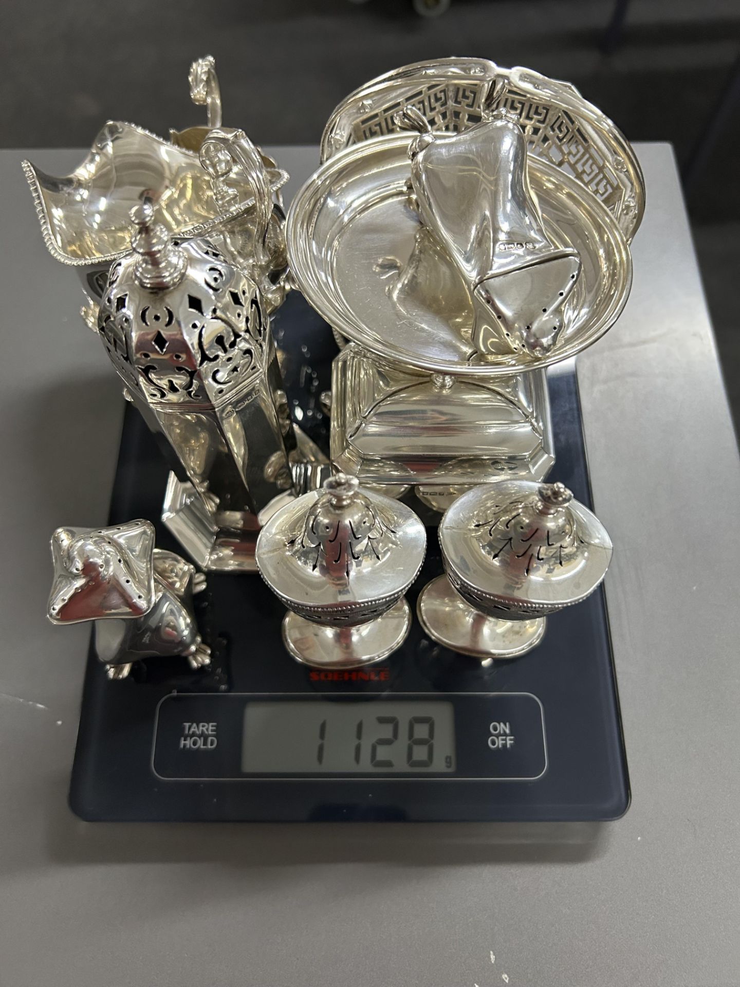 Large collection of silver items, Mostly England. 19th C. Total gross weight: 2915g. (W:22 x H:14 cm - Image 28 of 30