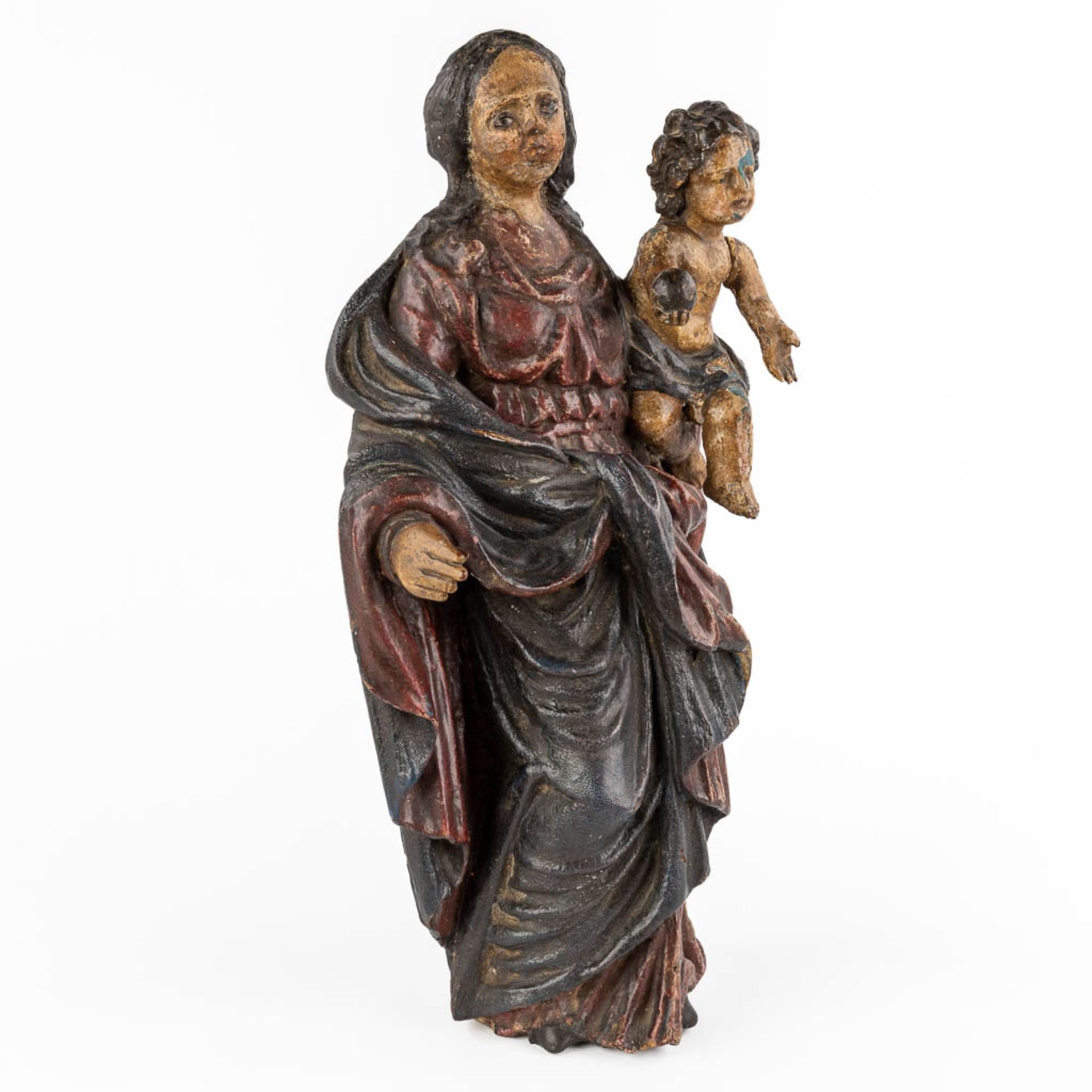 An antique figurine of Madonna with child, polychrome. 17th/18th C. (W:24 x H:46 cm) - Image 3 of 13