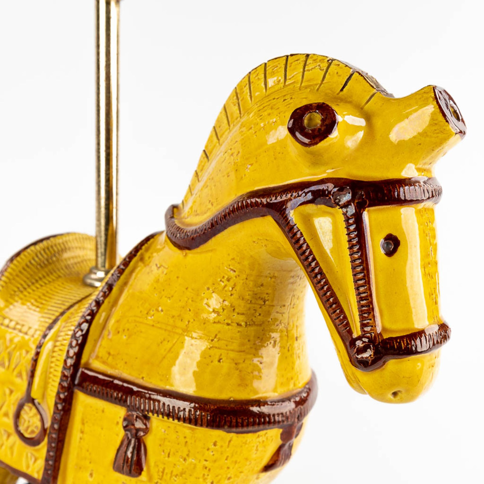 Aldo LONDI (1911-2003) 'Table Lamp with a yellow horse' for Bitossi. (D:12 x W:30 x H:32 cm) - Image 8 of 12