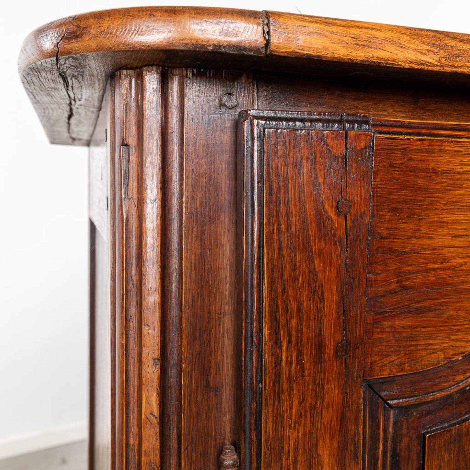 An antique sideboard with 4 doors and a drawer. France, 18th C. (D:64 x W:281 x H:105 cm) - Image 9 of 12