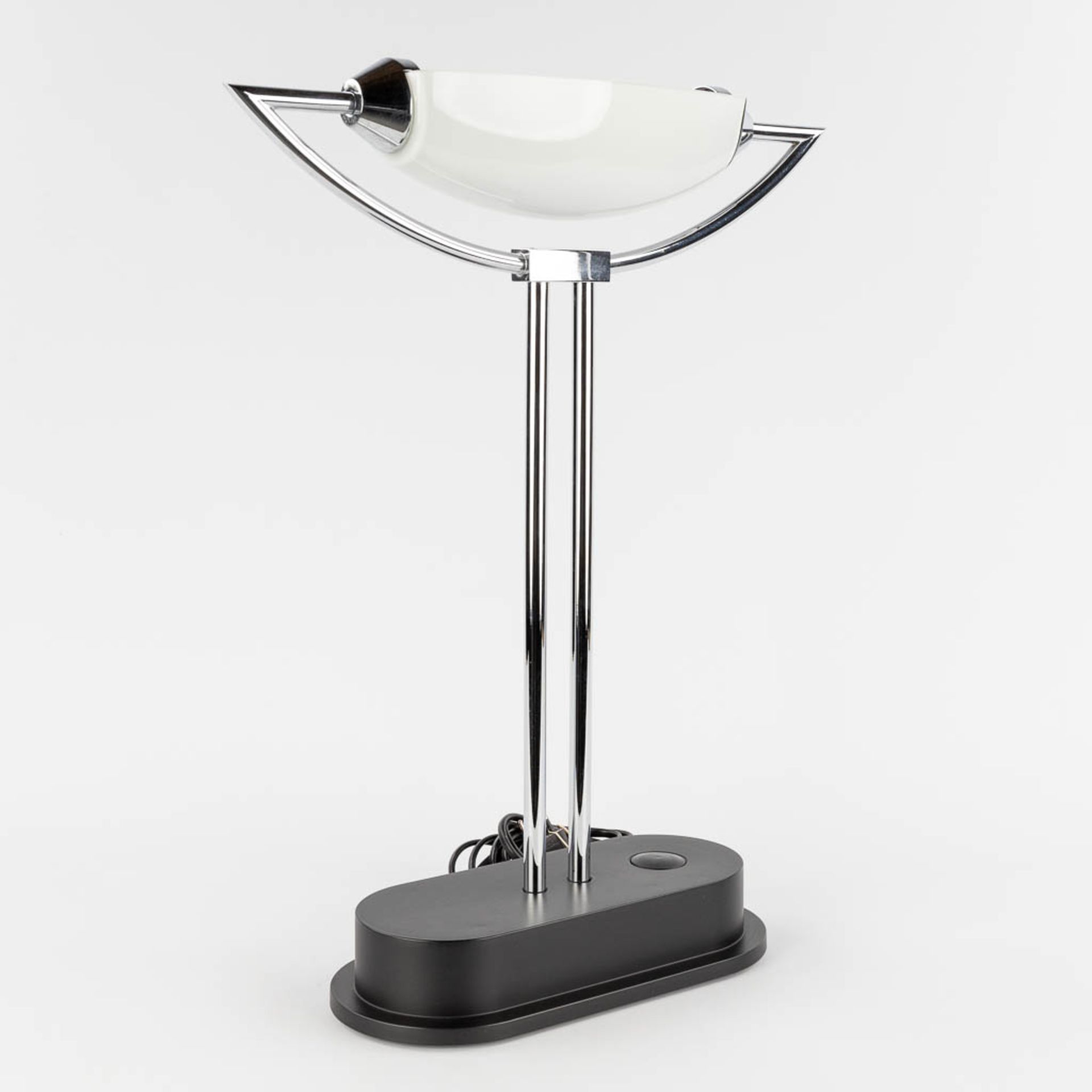 Putzler, Germany, a table lamp. Metal and glass. Late 20th C. (W:55 x H:46 cm) - Image 3 of 11