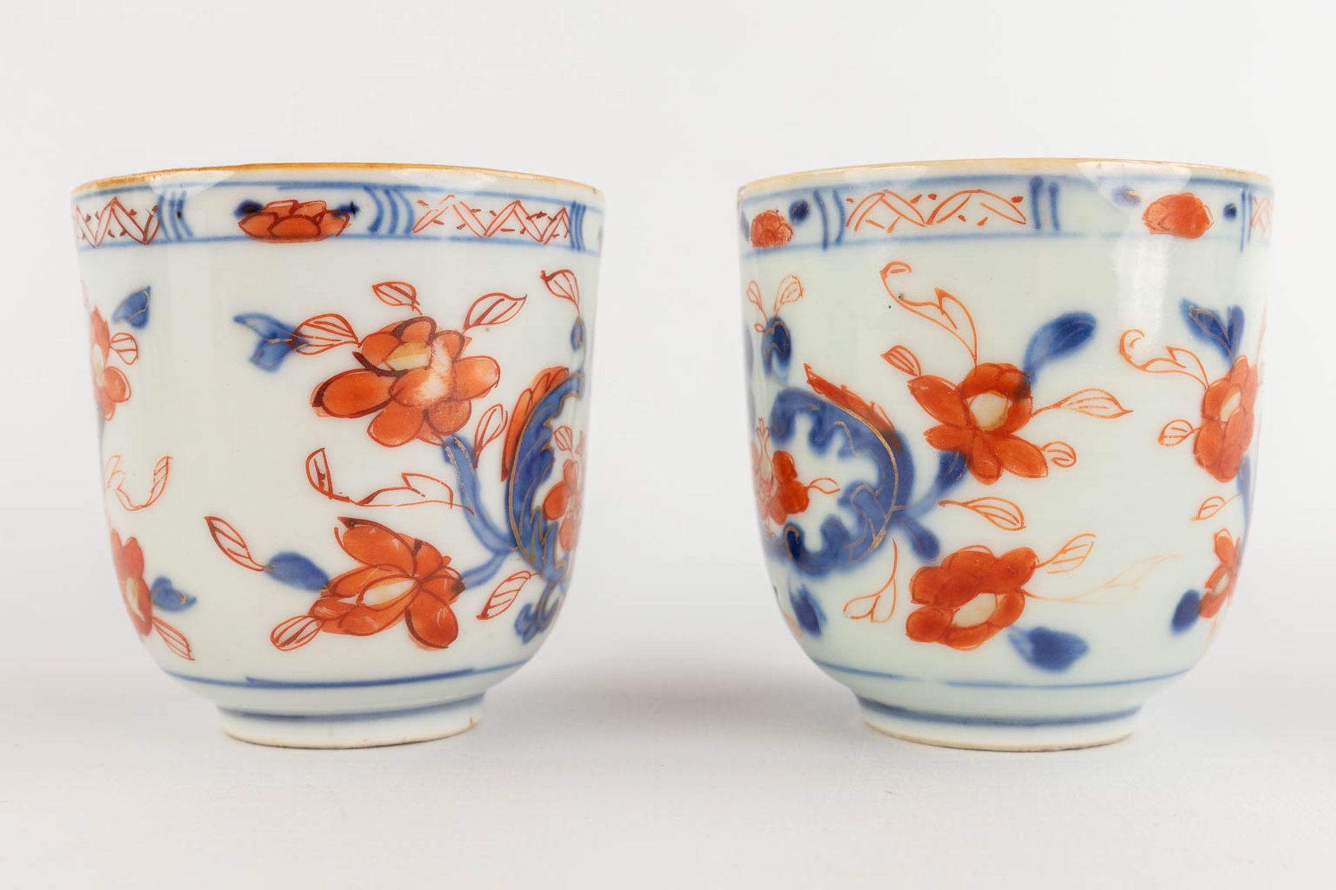 A small collection of porcelain items, Kangxi and Qianlong, blue-white, Chinese Imari. 18th/19th C.  - Bild 12 aus 22