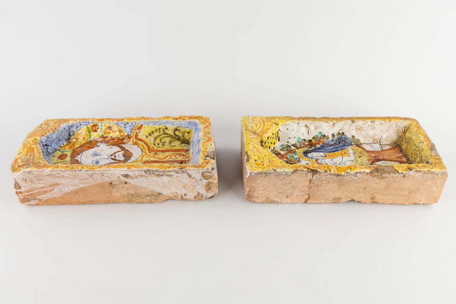 Two terracotta nices/recesses, terracotta with a polychrome image of Jesus and Madonna with a Child. - Image 5 of 17