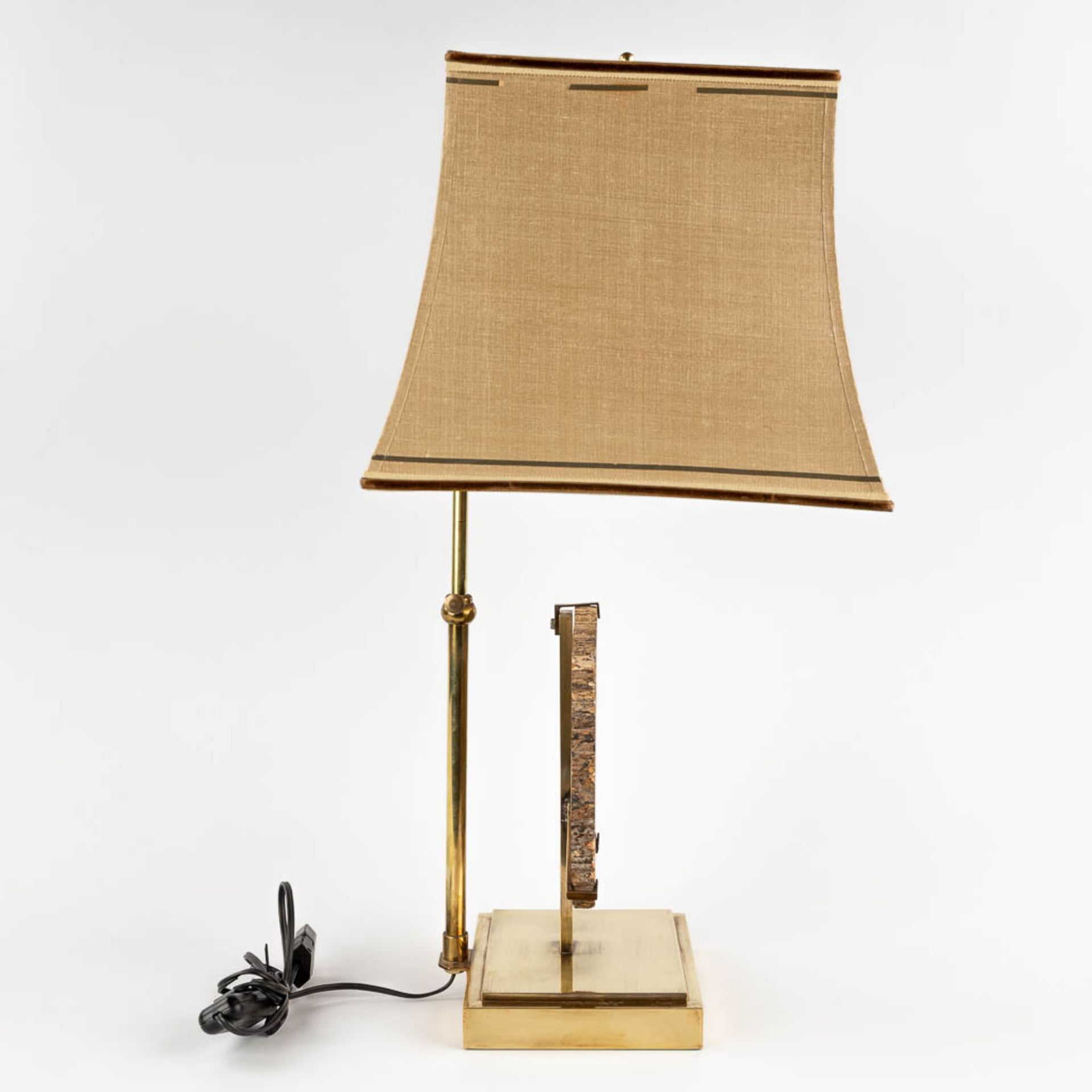 A table lamp with a fossilized tree trunk, circa 1980. (H:57 cm) - Image 6 of 13