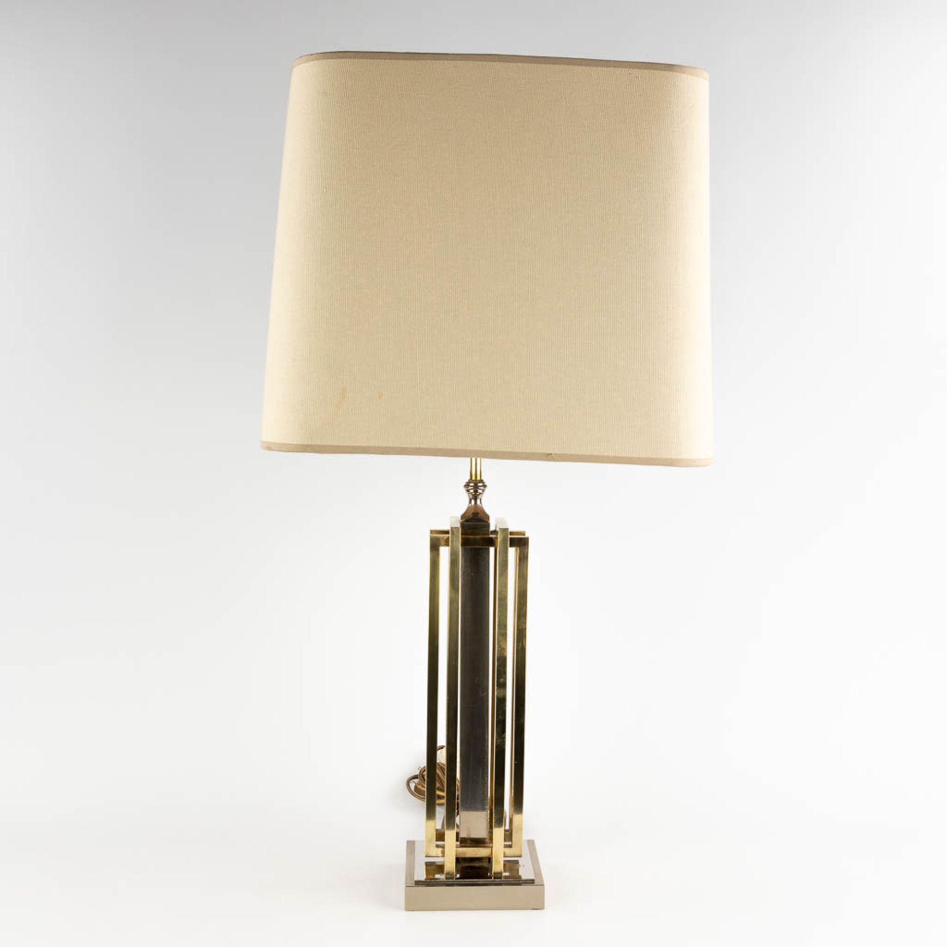 Willy DARO (XX-XXI)(Attr.) Table lamp (D:14 x W:14 x H:84 cm)