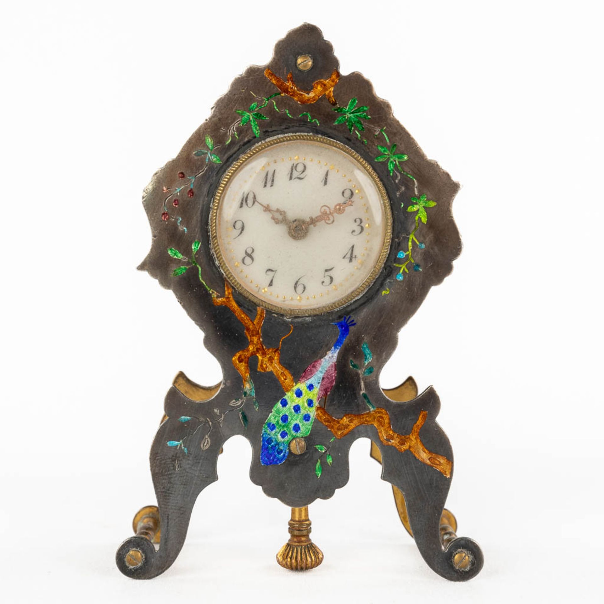 A traveller's clock, silver with hand-painted enamel. Decor of a peacock. Circa 1900. (D:2 x W:5,5 x - Image 7 of 14