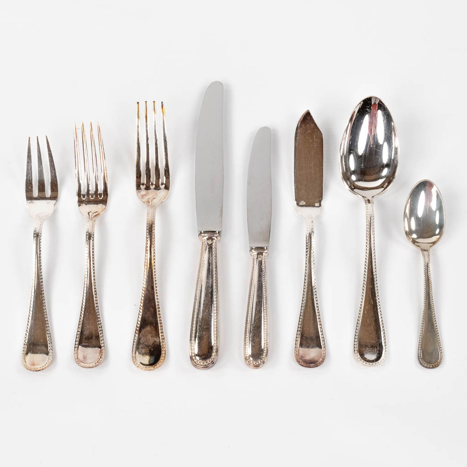 Vanstahl, a 103-piece silver-plated cutlery. Model Perles and mounted in a chest. (D:29 x W:52 x H:1 - Bild 3 aus 17