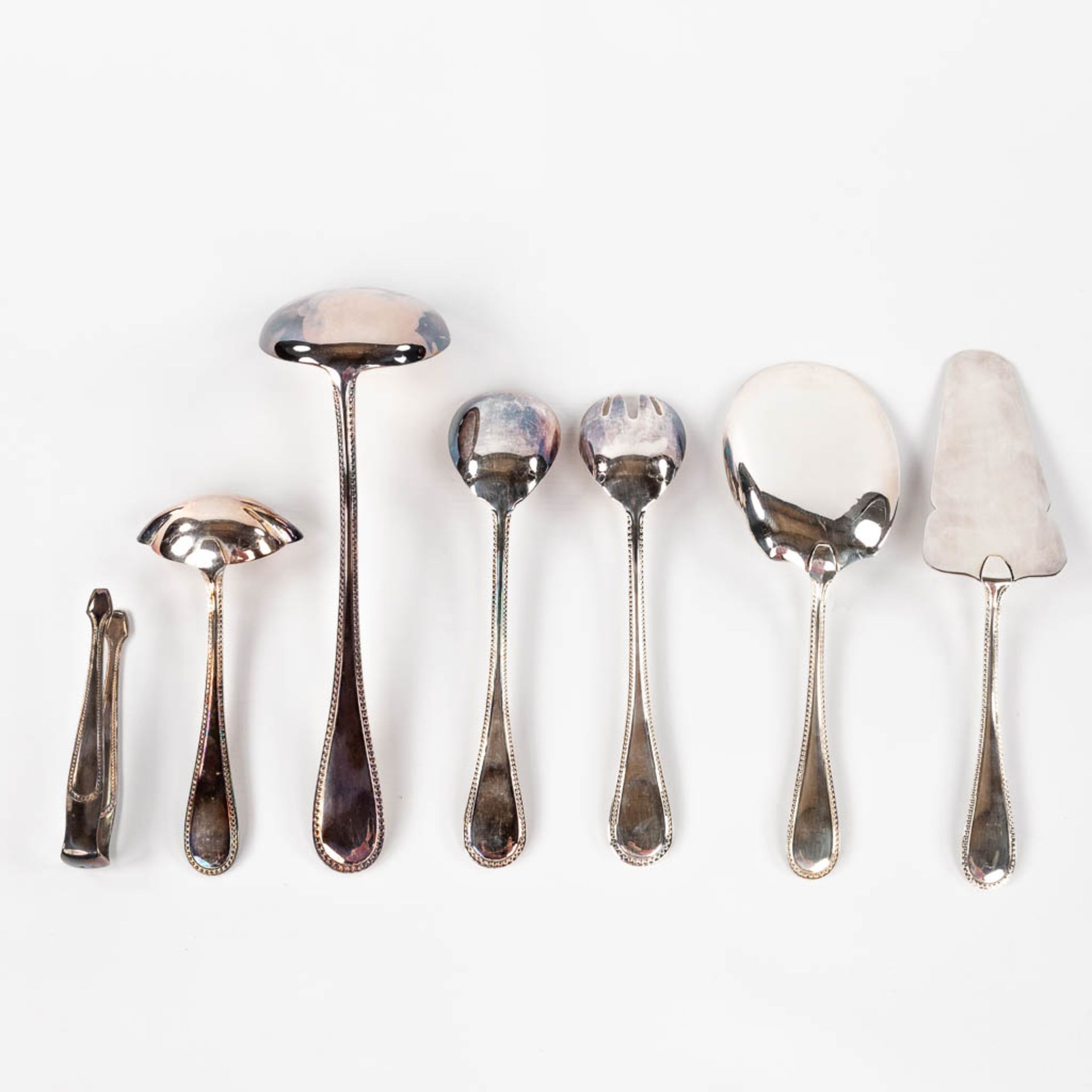 Vanstahl, a 103-piece silver-plated cutlery. Model Perles and mounted in a chest. (D:29 x W:52 x H:1 - Bild 11 aus 17