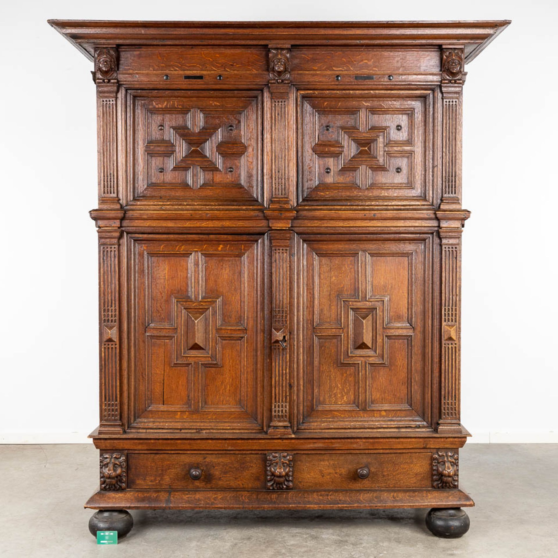 An antique four door cabinet, sculptured oak. 18th C. (D:76 x W:186 x H:216 cm) - Image 2 of 20