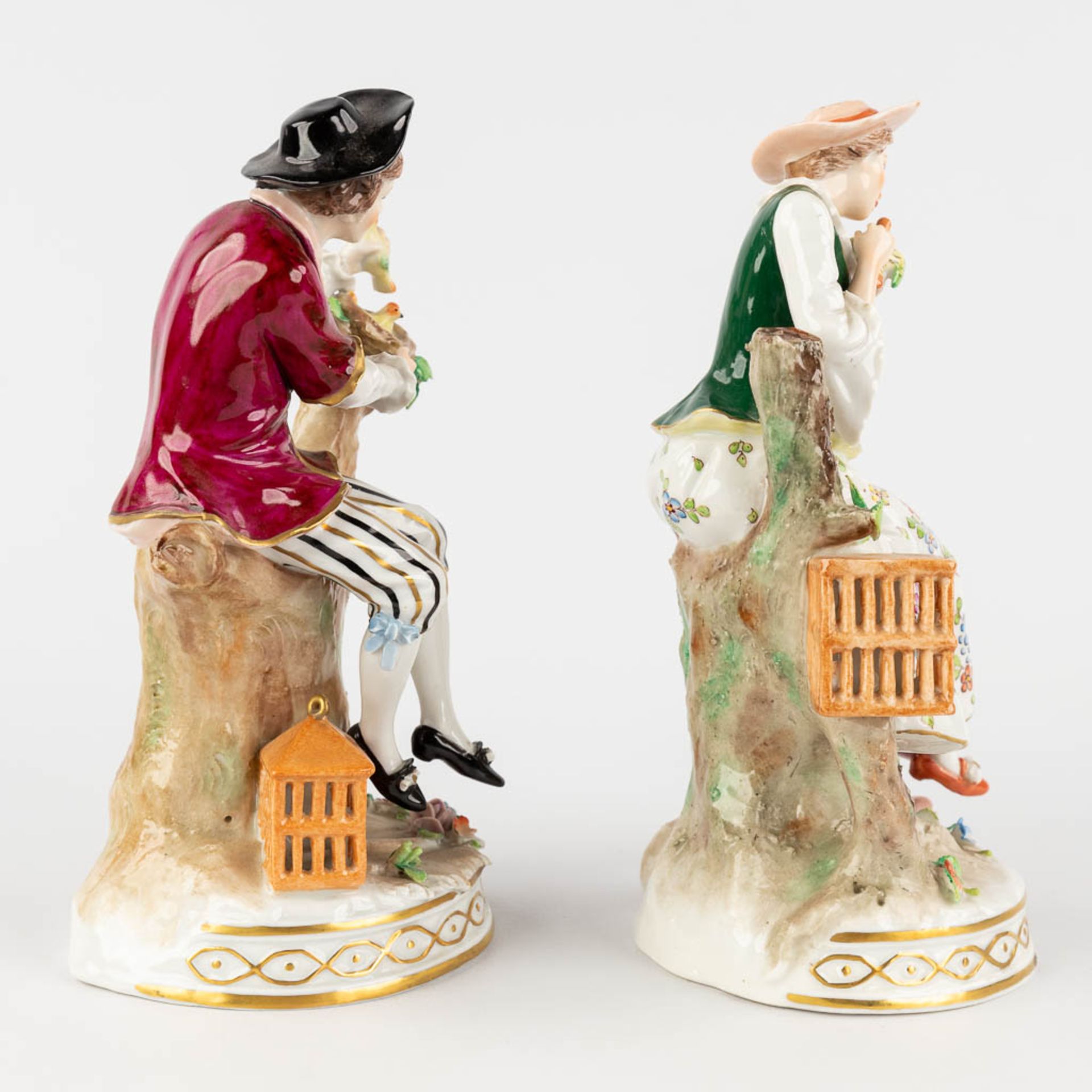 Sitzendorf, 4 figurines, poychrome porcelain. 19th and 20th C. (H:10 x D:9 cm) - Bild 4 aus 20