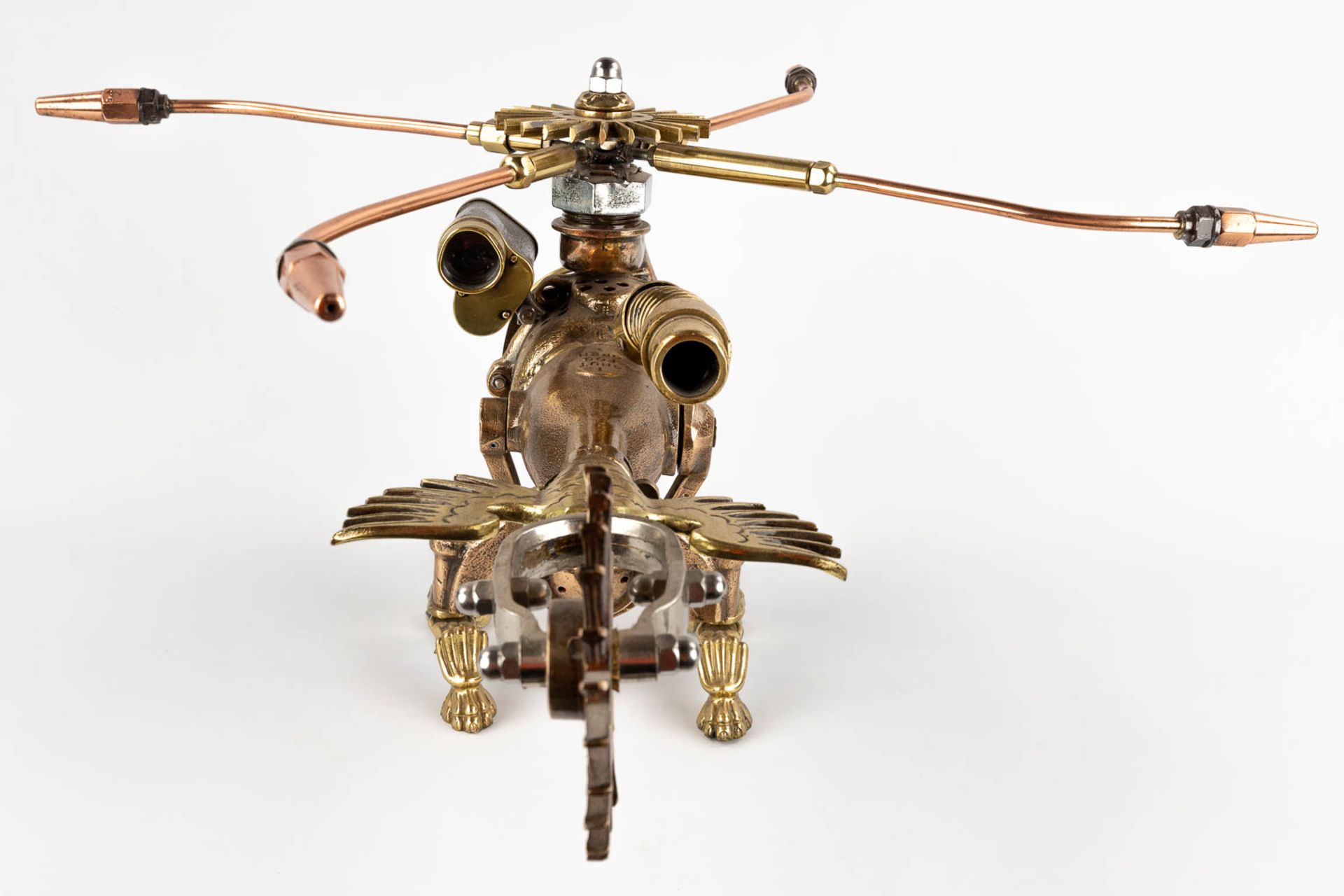 Dirk 'KEZANTI' DEWULF (1973) 'Helicopter' mixed media. (D:63 x W:53 x H:37 cm) - Image 4 of 17