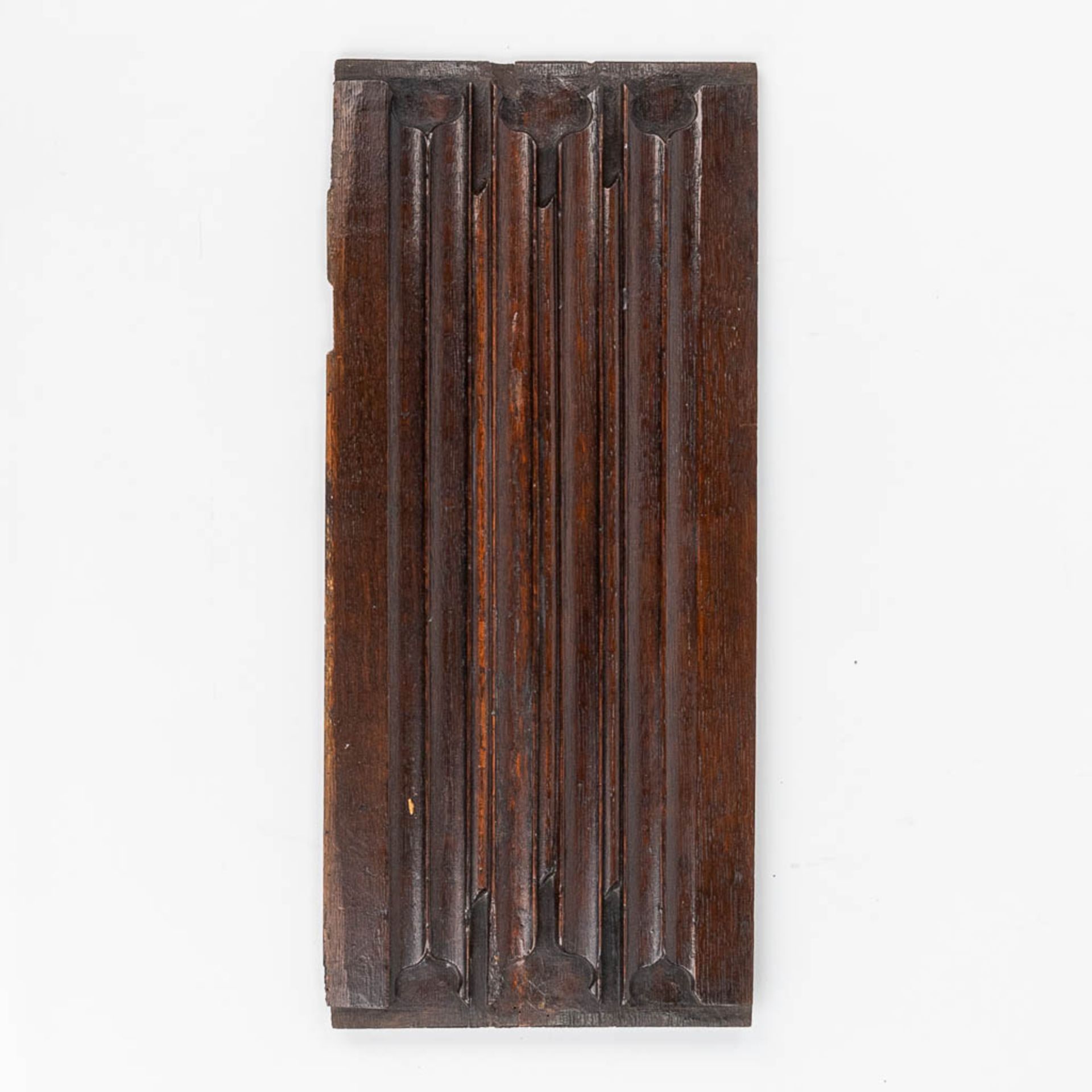 A large collection of panels, pieces and wood-sculptures, 16th/17th/18th C. (H:98 cm) - Bild 8 aus 25