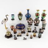 A large collection of 25 items and figurines, cloisonné bronze. 20th C. (H:23 cm)