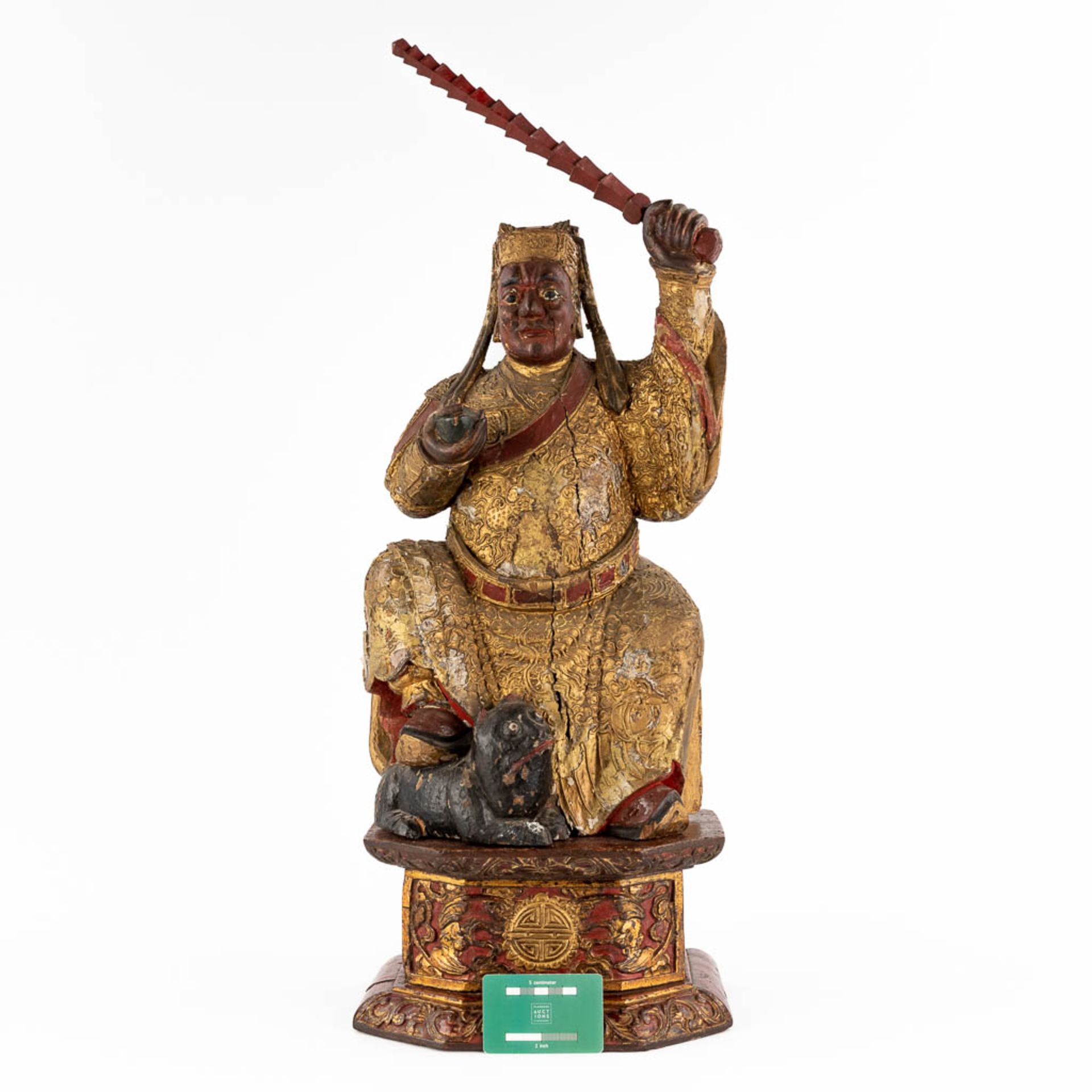 A Chinese antique figurine of a warrior, gilt and polychrome wood sculpture, 18th/19th C. (D:20 x W: - Bild 2 aus 19