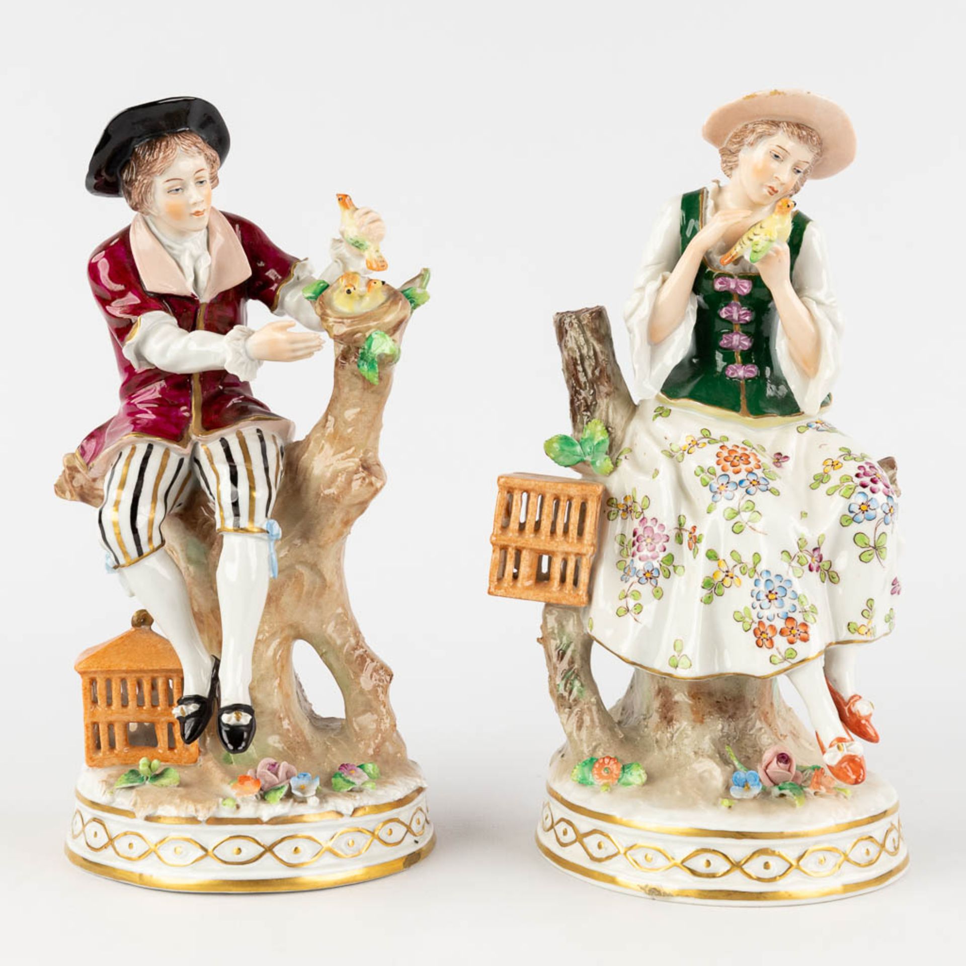 Sitzendorf, 4 figurines, poychrome porcelain. 19th and 20th C. (H:10 x D:9 cm) - Bild 3 aus 20