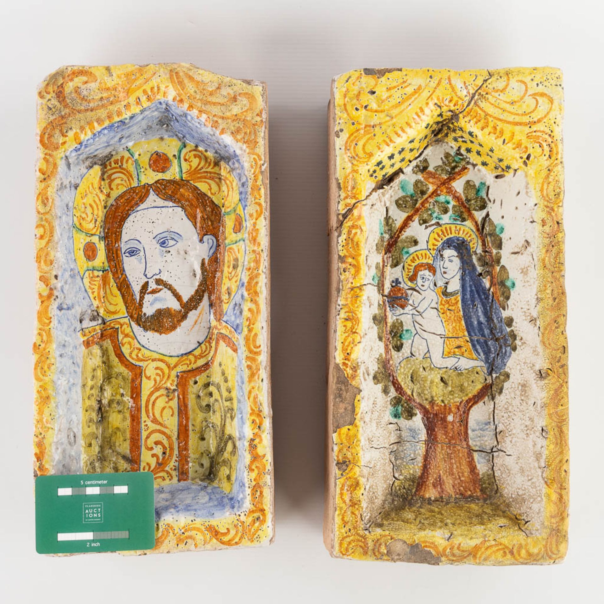 Two terracotta nices/recesses, terracotta with a polychrome image of Jesus and Madonna with a Child. - Image 2 of 17
