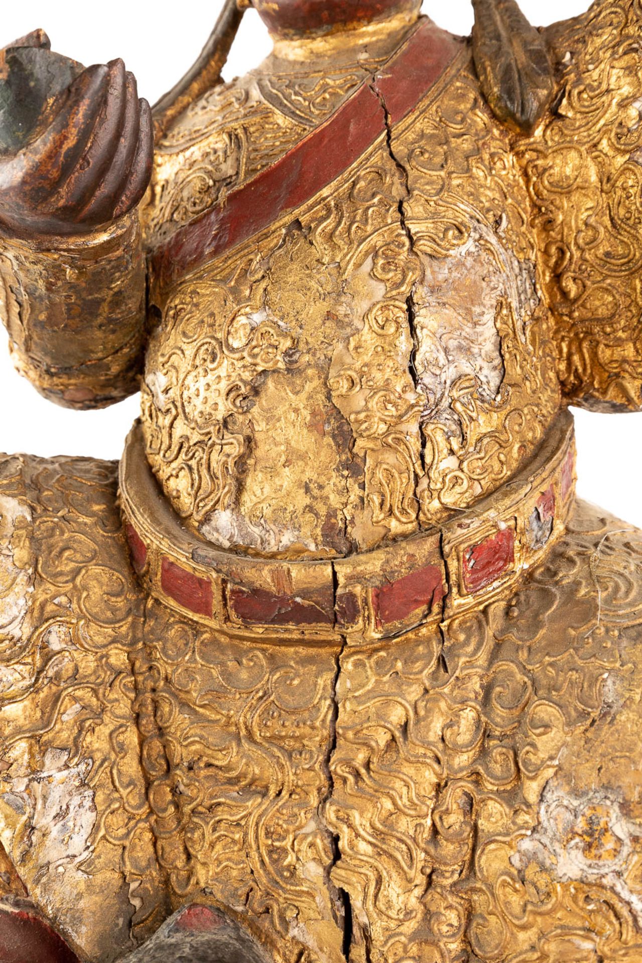 A Chinese antique figurine of a warrior, gilt and polychrome wood sculpture, 18th/19th C. (D:20 x W: - Bild 10 aus 19