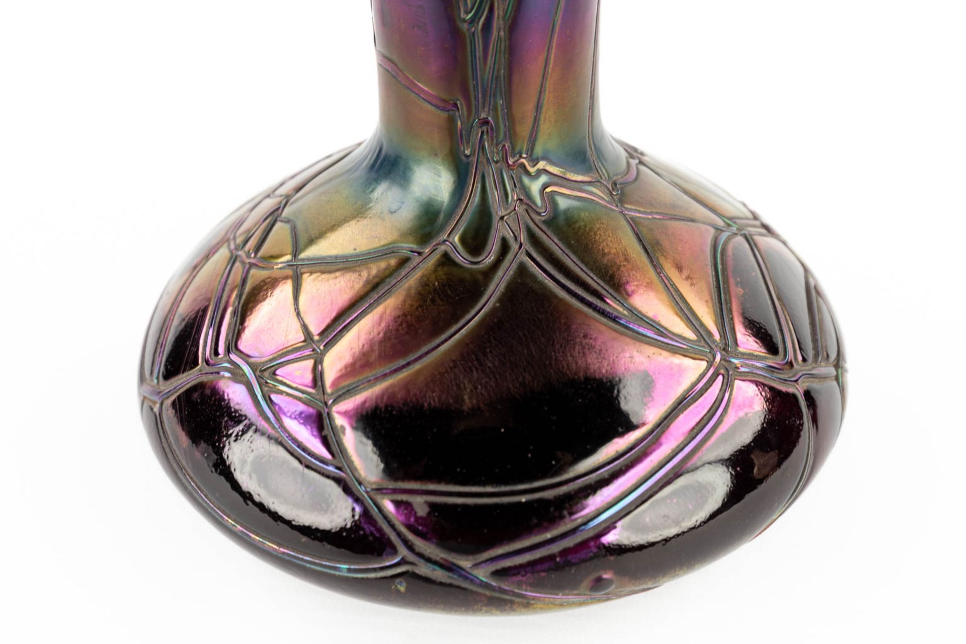 Pallme-Konig 'Vase' iridescent glass (H:26 x D:15 cm) - Image 10 of 10