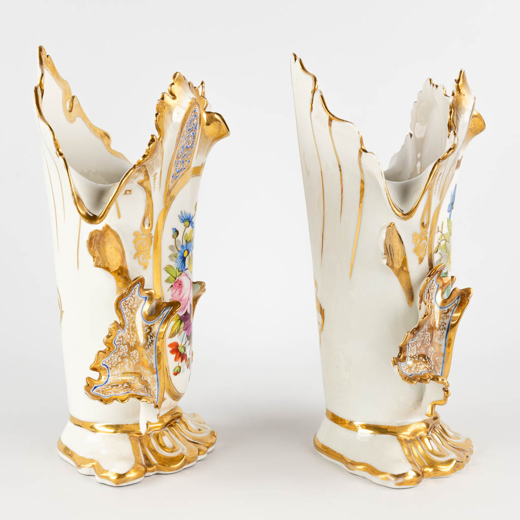 Two pairs of Vieux Bruxelles vases, polychrome porcelain with a hand-painted decor. 19th C. (D:15 x - Image 4 of 17