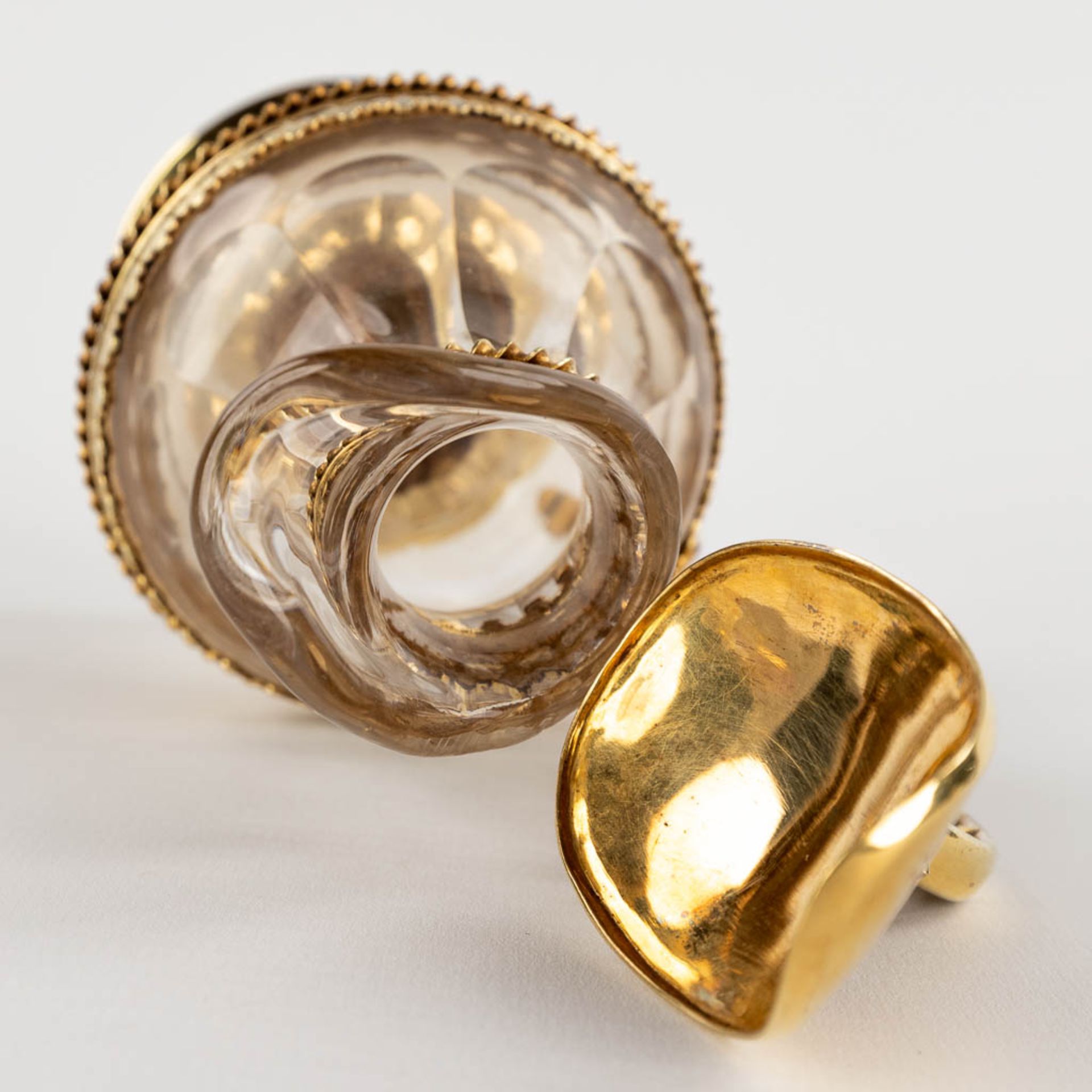 A set of wine and water cruets, gilt silver in the original case. Probably Bourdon, 19th C. (D:15,5 - Image 13 of 15