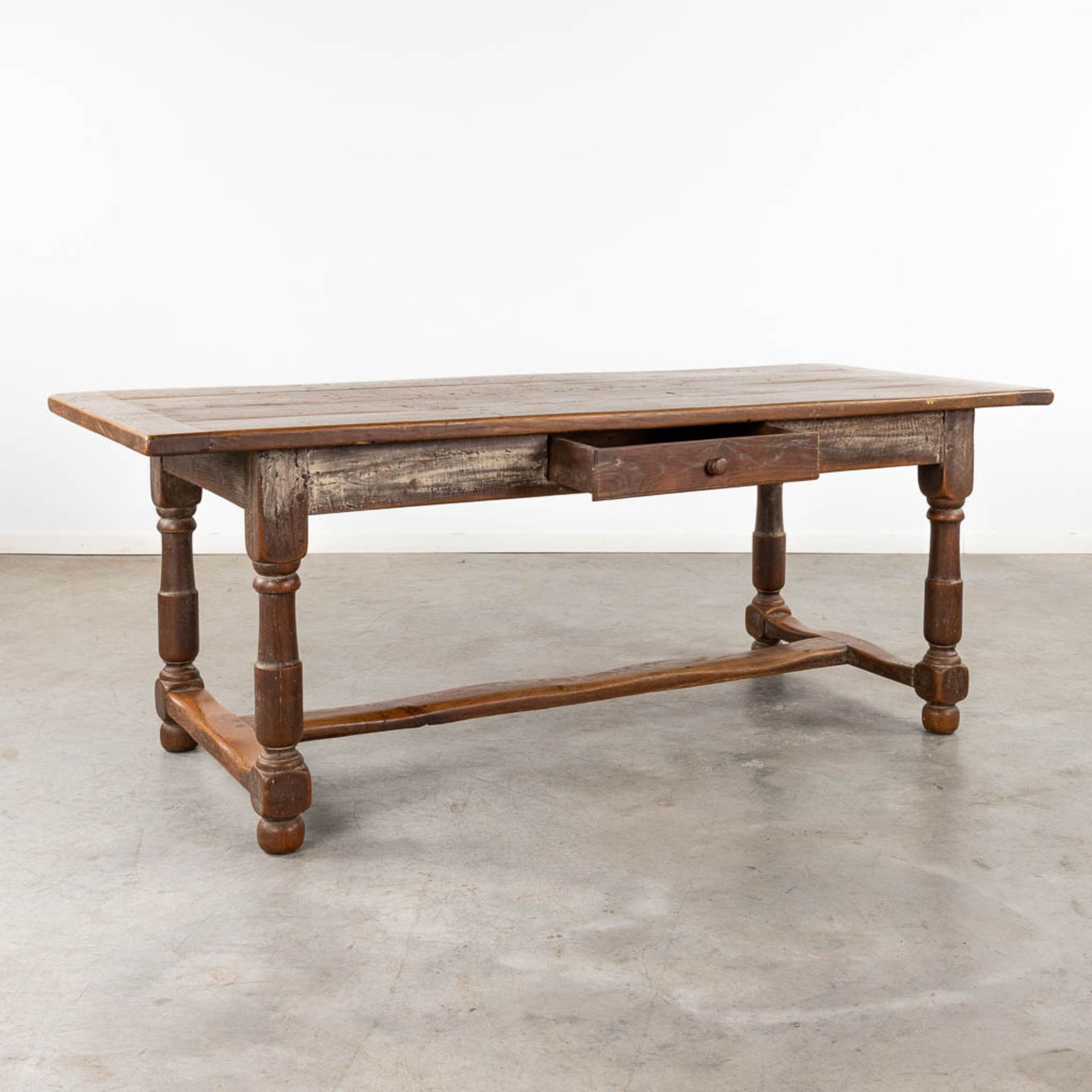 An antique farmer's table, oak, 19th C. (D:86 x W:198,5 x H:76 cm) - Image 3 of 12