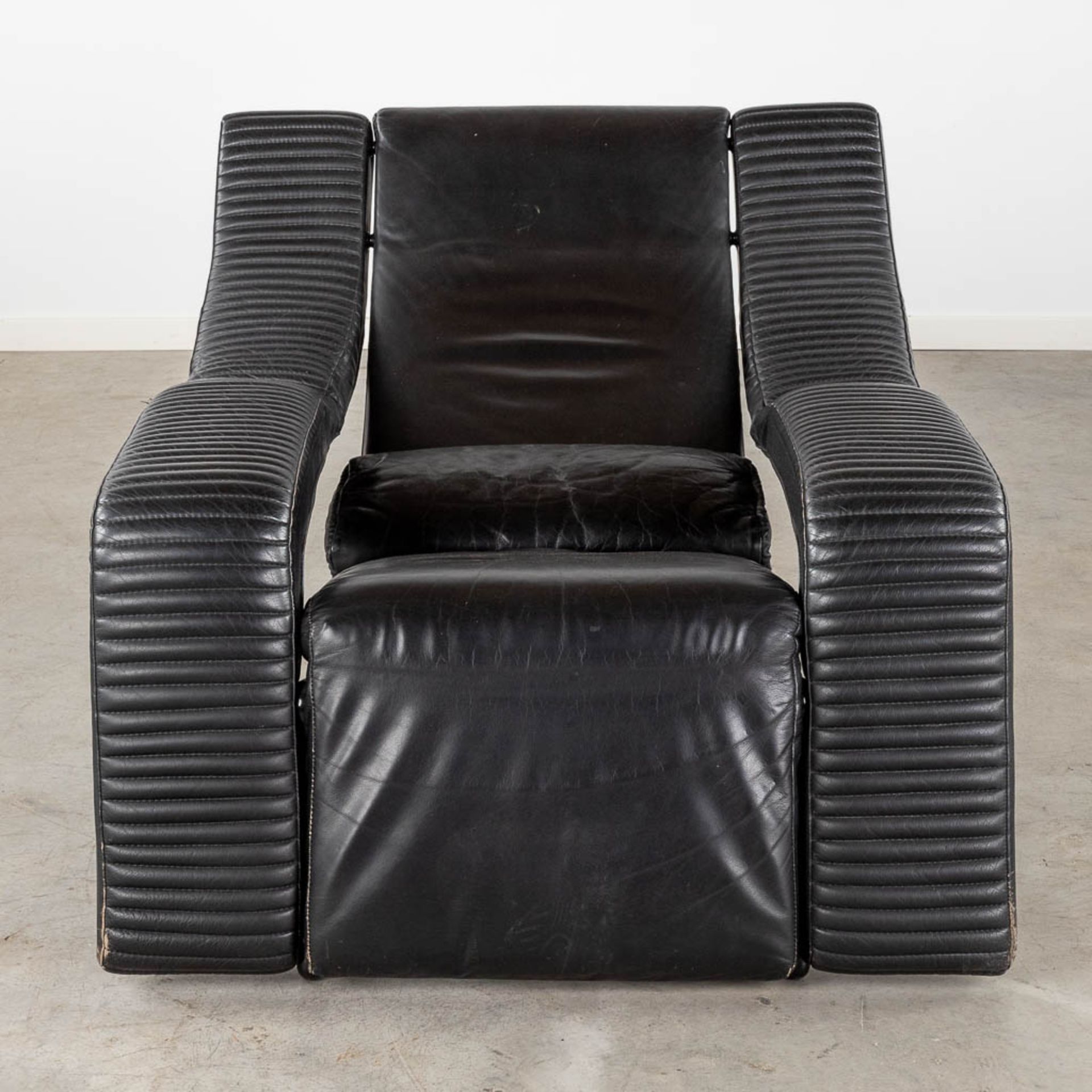 Titina AMMANATI &amp; Giampiero VITELLI (XX) 'Lounge Chair' for Brunati (D:120 x W:90 x H:73 cm) - Image 3 of 17