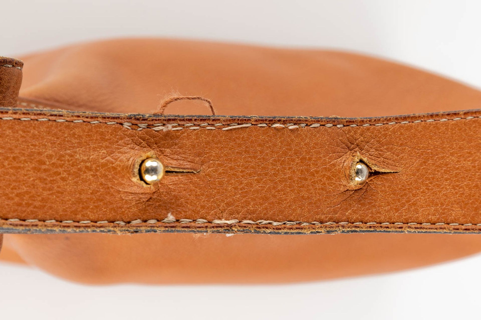 Delvaux, Pensée, a handbag made of brown leather. (W:24 x H:32 cm) - Bild 11 aus 18