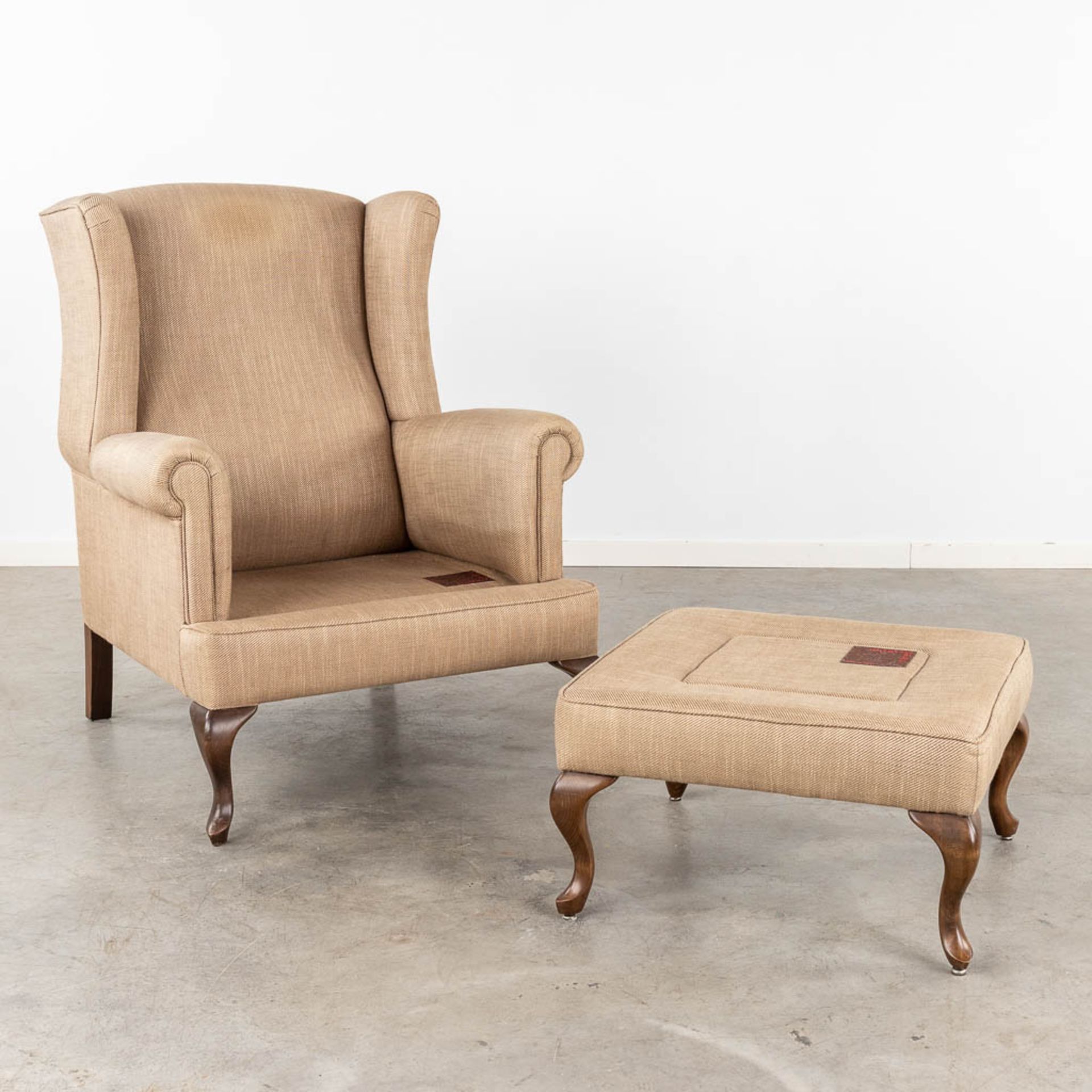 Marie's Corner, a wingback chair with ottoman. 21st C. (D:90 x W:84 x H:103 cm) - Image 3 of 13