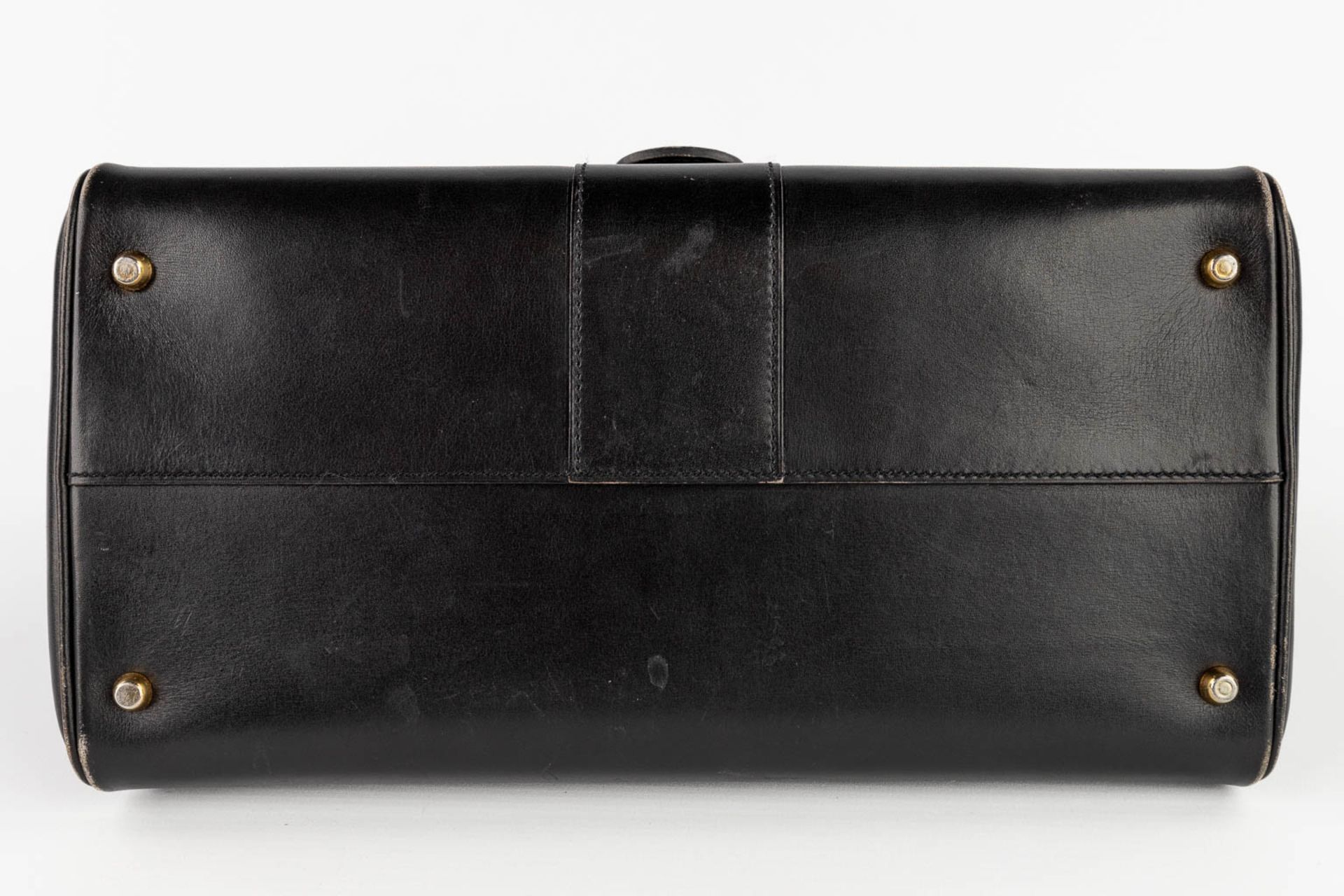 Delvaux, 'Brillant' PM a handbag, black leather with gold-plated hardware. (D:15 x W:28 x H:21 cm) - Bild 7 aus 22
